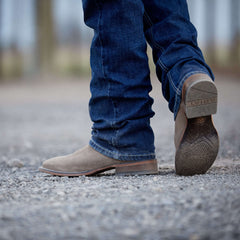 Ariat / Sting Wide Square Toe Cowboy Boot