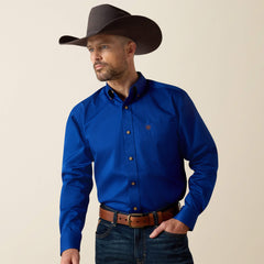 Ariat / Solid Twill Classic Fit Shirt