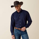Ariat / Wrinkle Free Solid Classic Fit Shirt