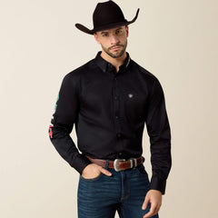 Ariat / Team Logo Twill Fitted Shirt