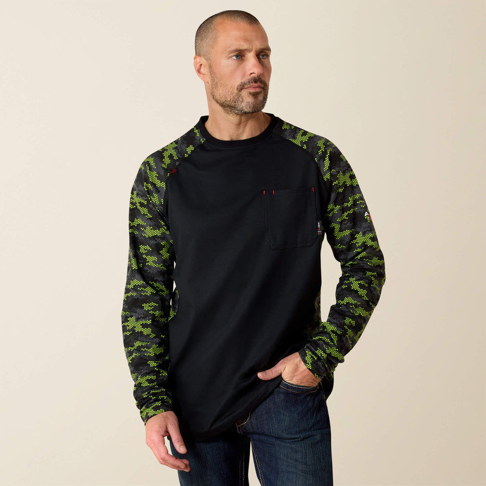 Ariat / FR AC Stretch Camo Baseball T-Shirt