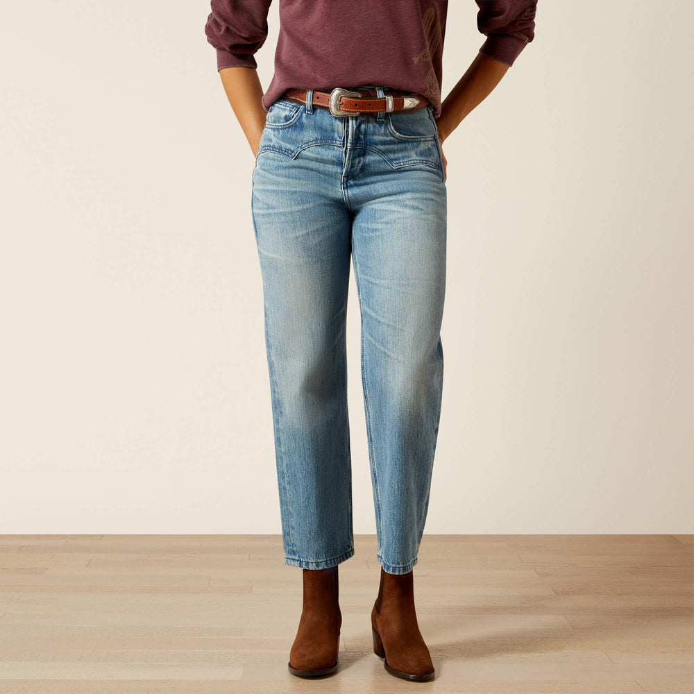 Ariat / Ultra High Rise Cheyenne Yoke Tomboy Straight Leg Jean