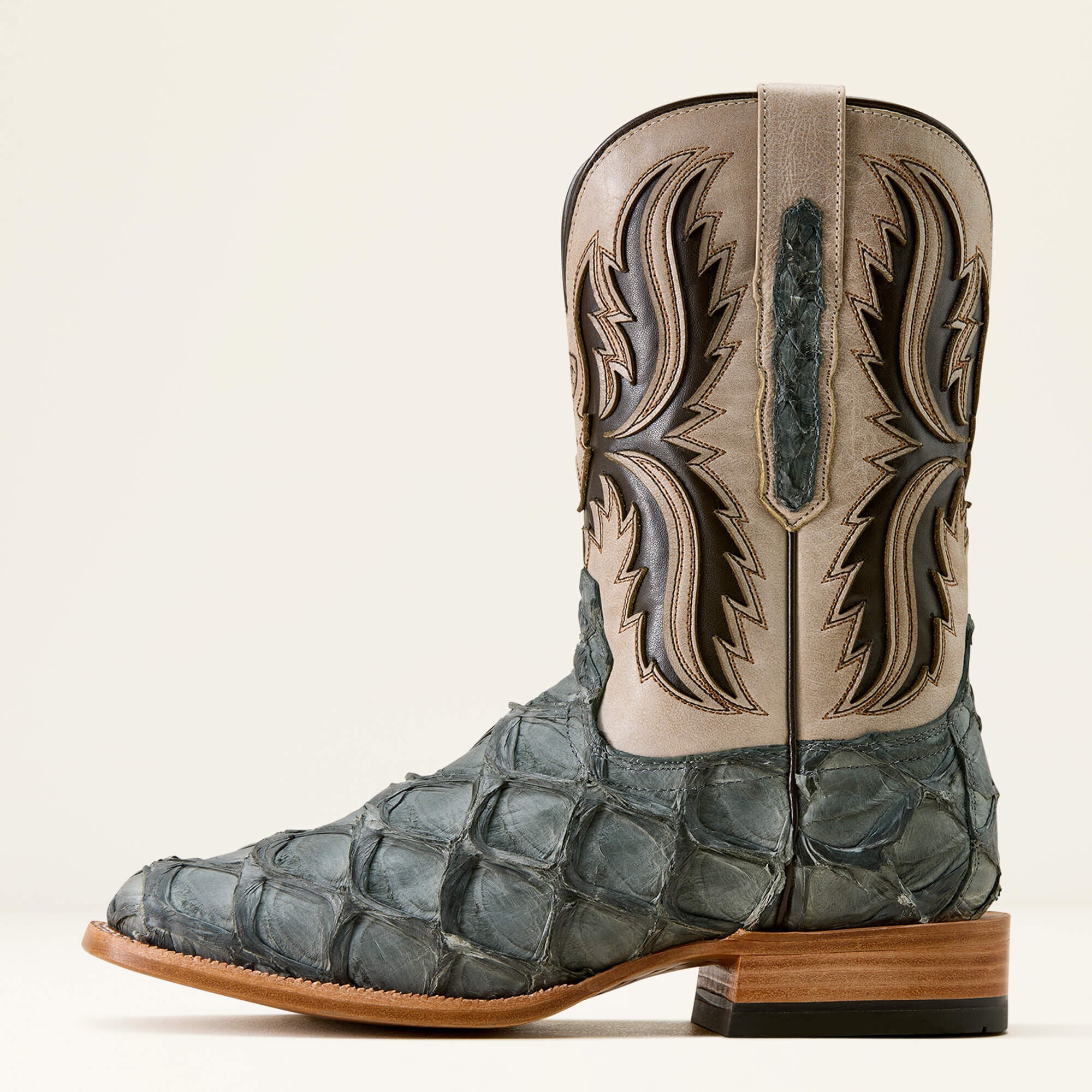 Ariat / Ashwood Wide Square Toe Cowboy Boot