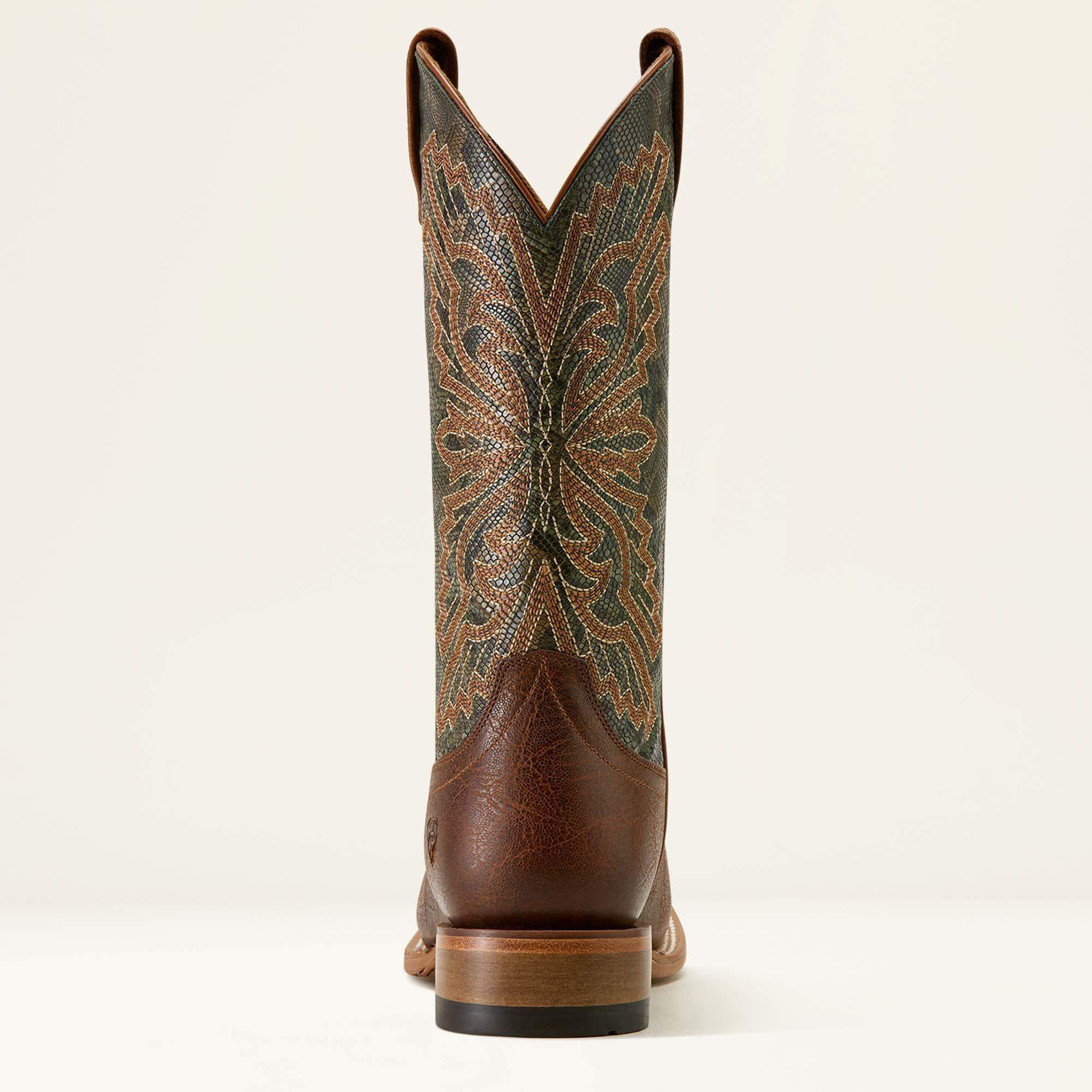 Ariat / Sting Wide Square Toe Cowboy Boot