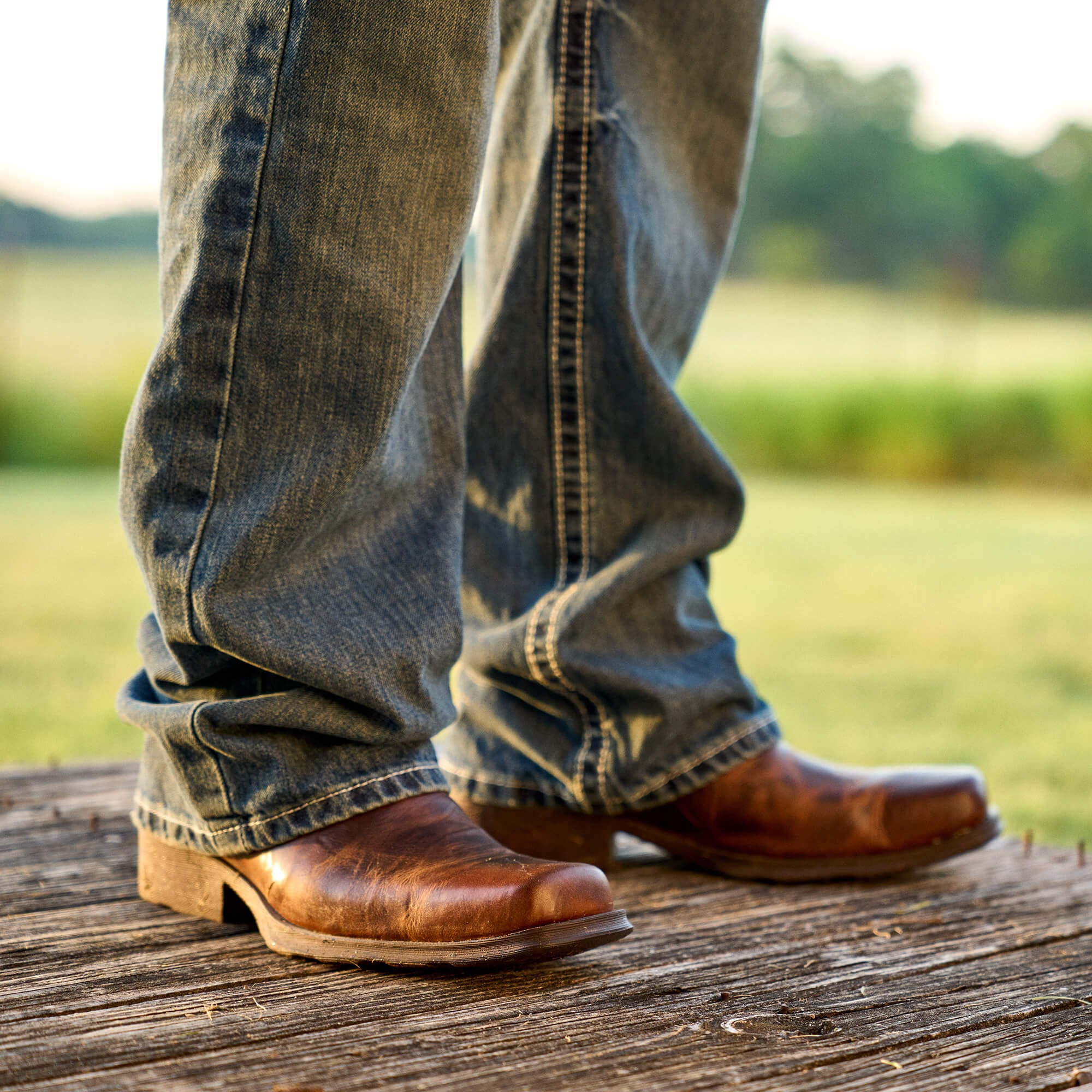 Ariat / Midtown Rambler Square Toe Chelsea Boot