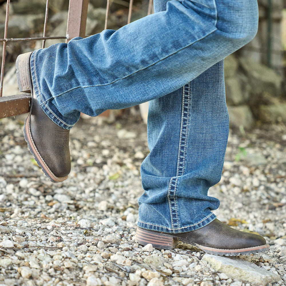 Ariat / Hybrid Low Boy Wide Square Toe Chelsea Boot