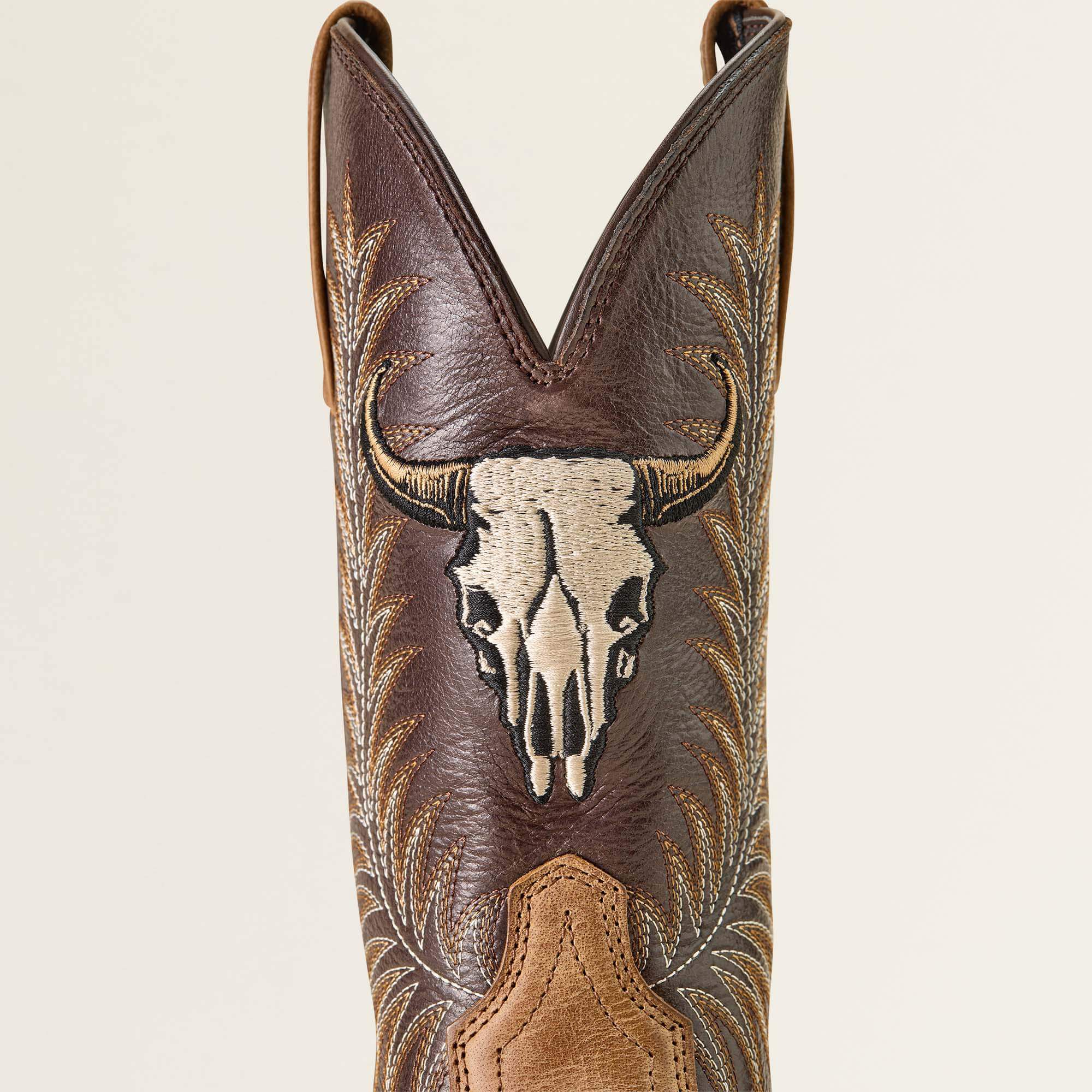 Ariat / Sport Steer Skull Wide Square Toe Cowboy Boot