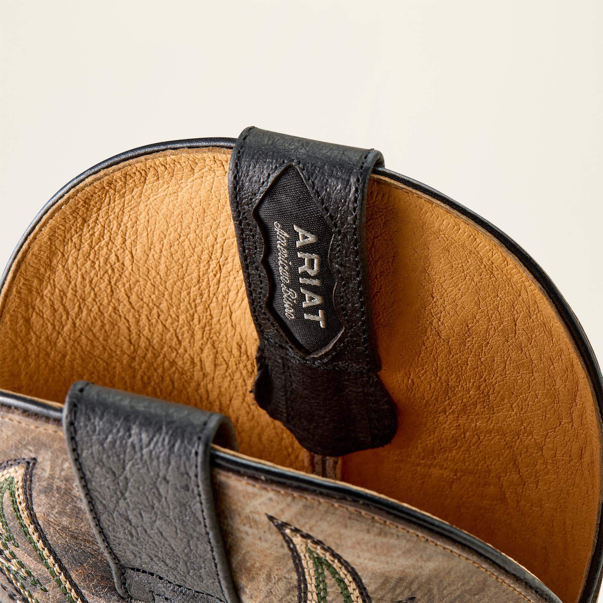 Ariat / Futurity Platinum Narrow Cutter Toe Cowboy Boot