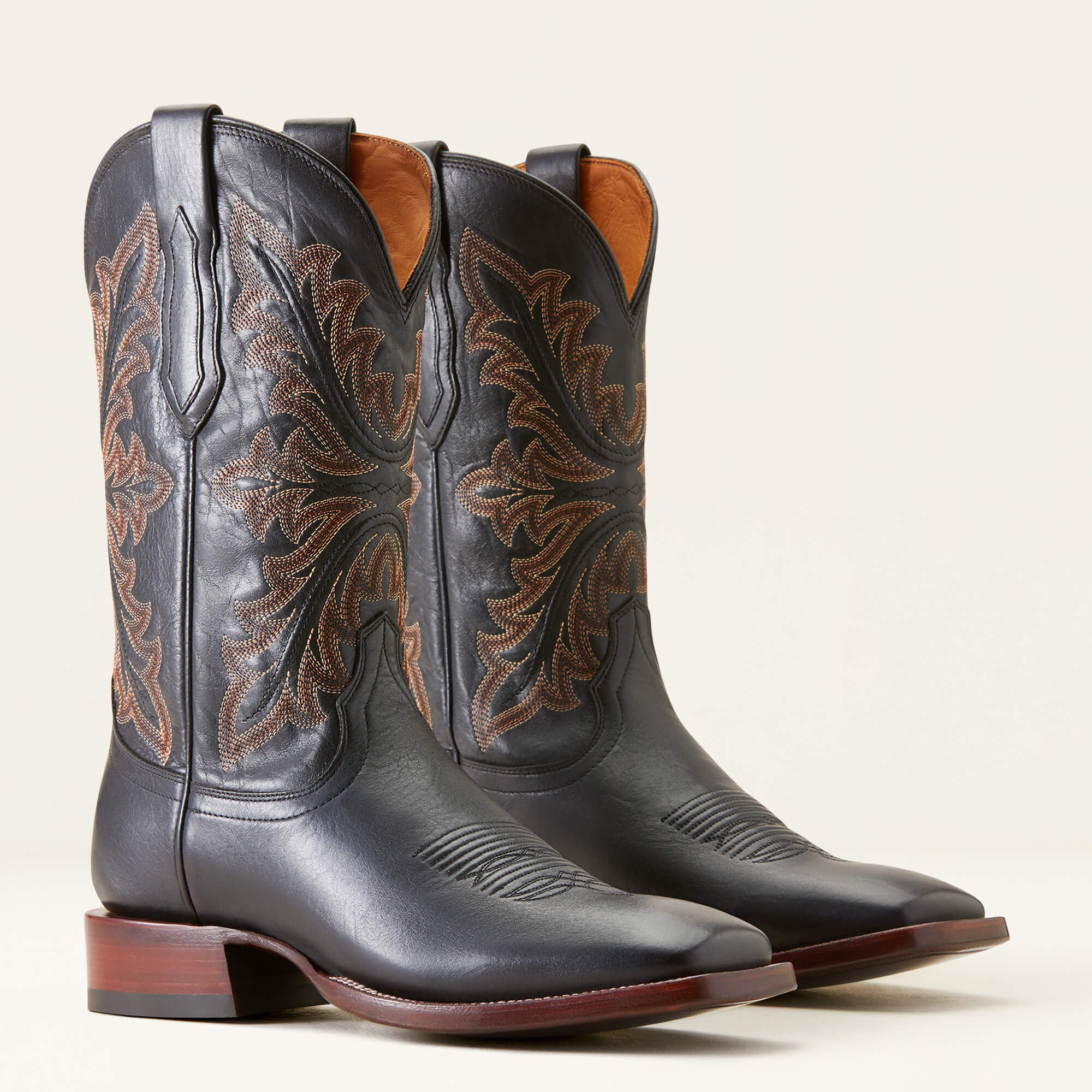 Ariat / Bench Made Bassett Cowboy Boot