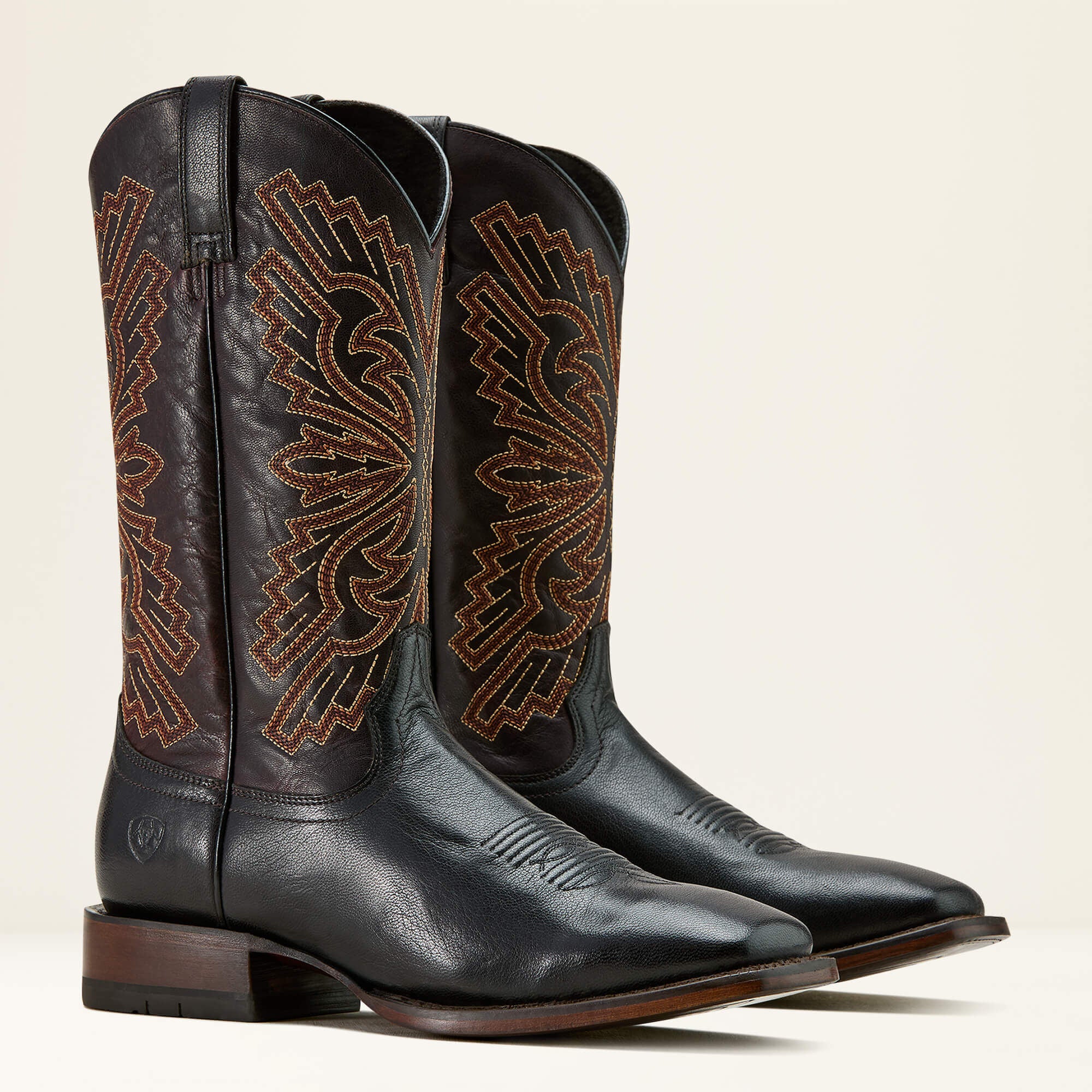 Ariat / Sting Wide Square Toe Cowboy Boot