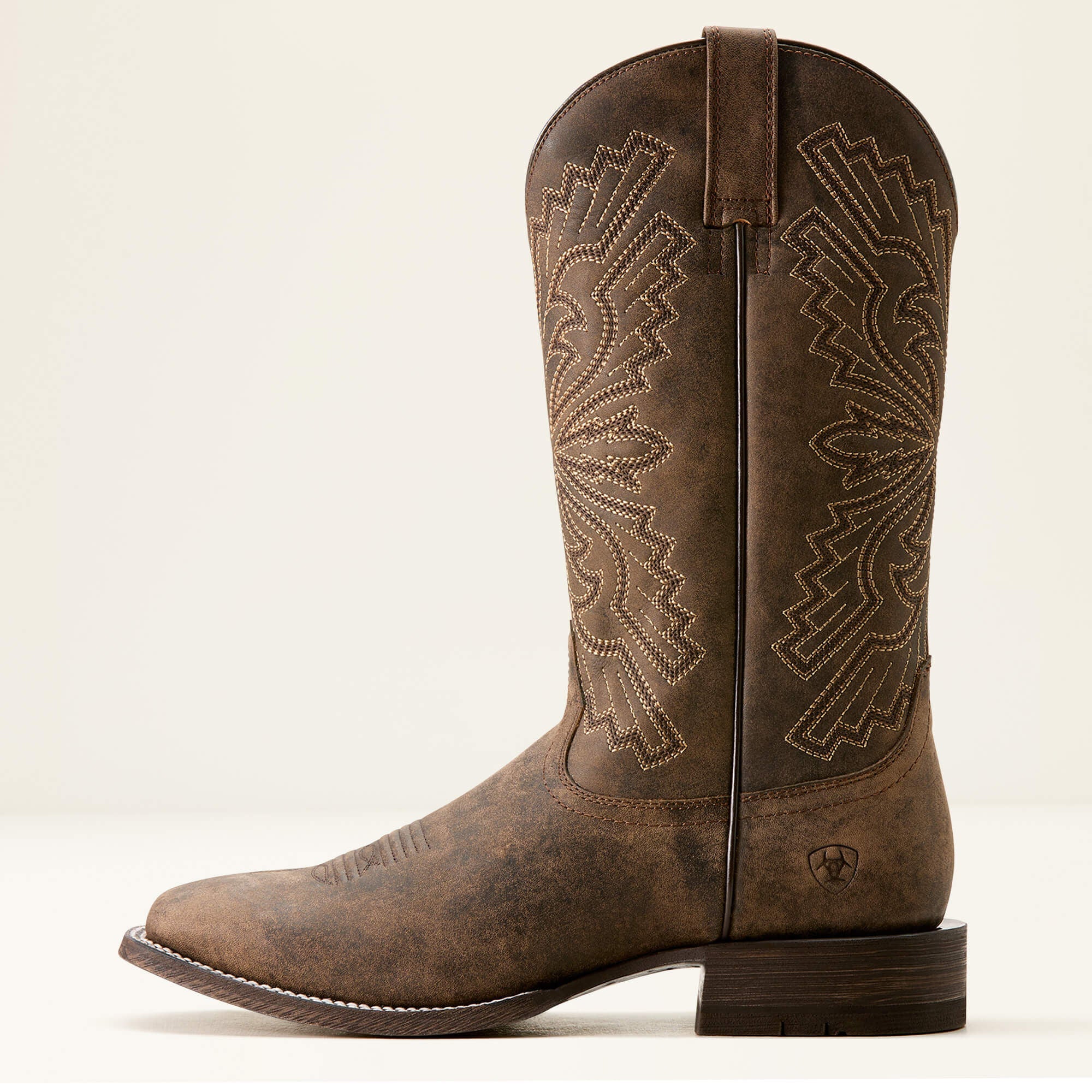 Ariat / Sting Wide Square Toe Cowboy Boot