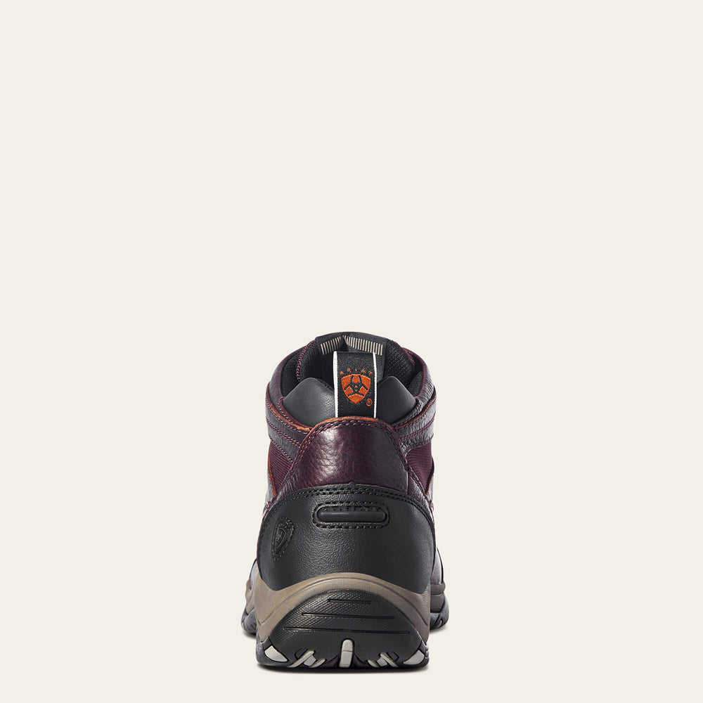Ariat / Terrain