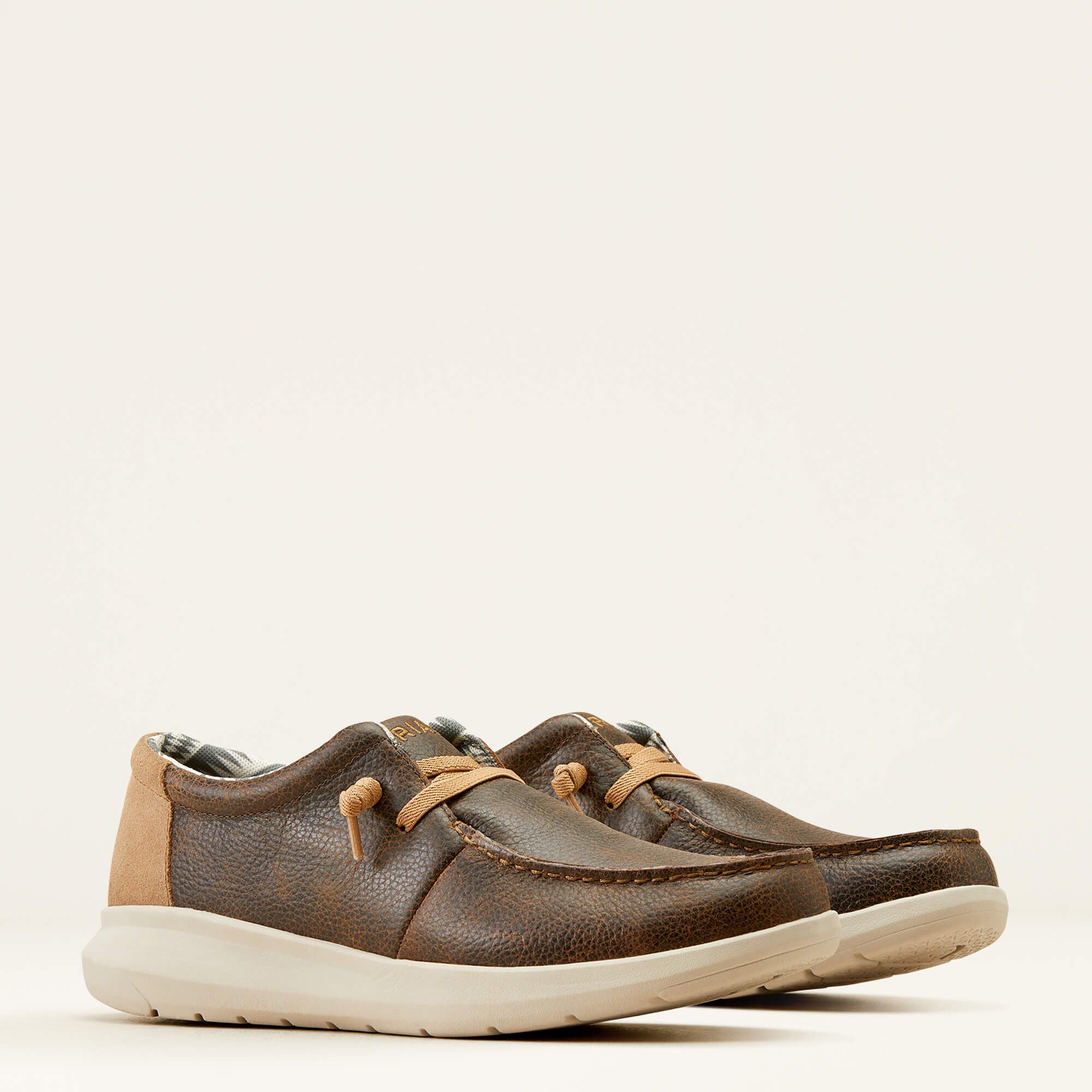 Ariat / Hilo