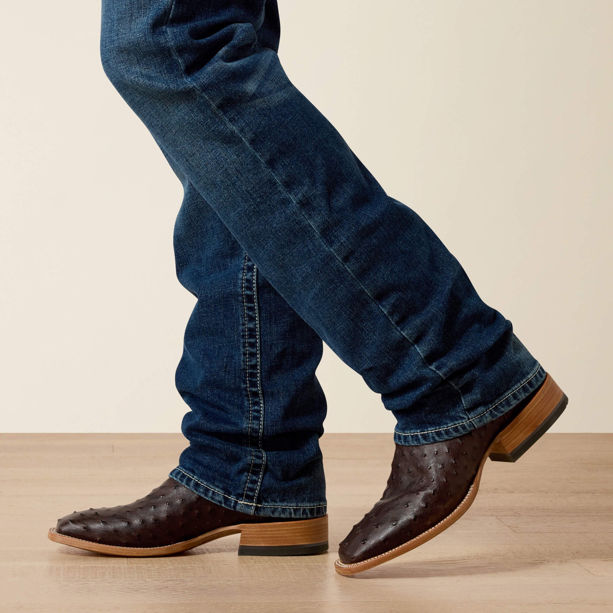 Ariat / M2 Relaxed Stretch Adkins Boot Cut Jean