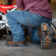 Ariat / M4 Low Rise Scoundrel Boot Cut Jean