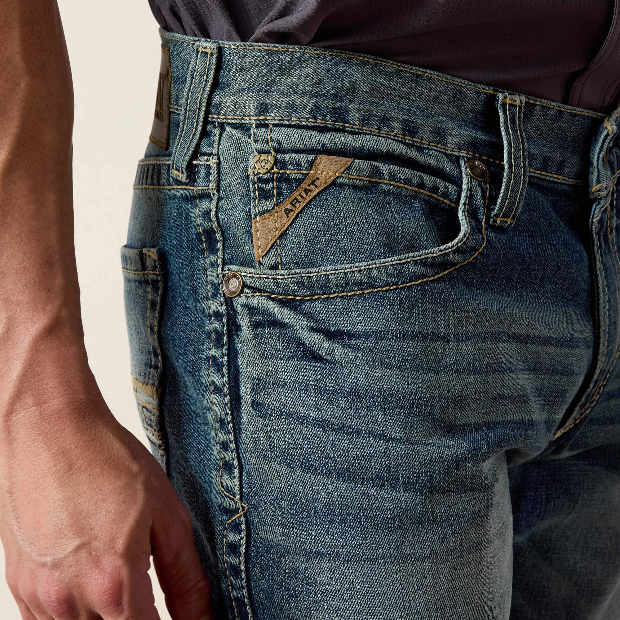 Ariat / M4 Low Rise Stretch Shoreway Stackable Straight Leg Jean