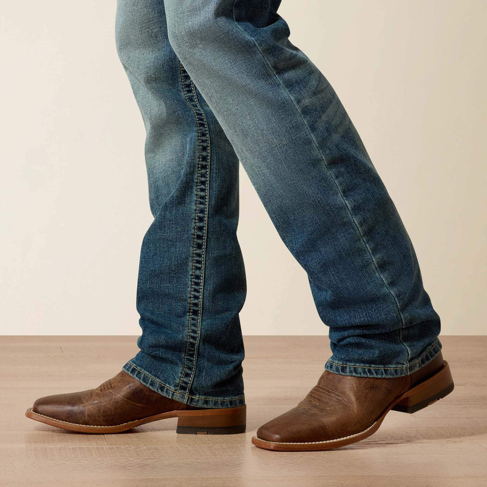 Ariat / M4 Low Rise Stretch Shoreway Stackable Straight Leg Jean