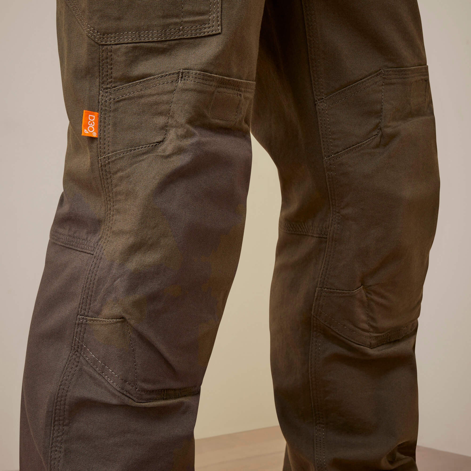Ariat / Rebar M5 Straight Made Tough Knee Guardian Straight