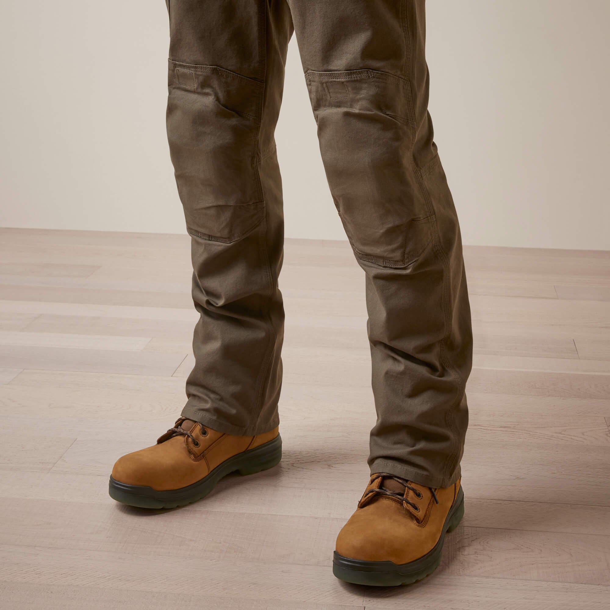 Ariat / Rebar M5 Straight Made Tough Knee Guardian Straight