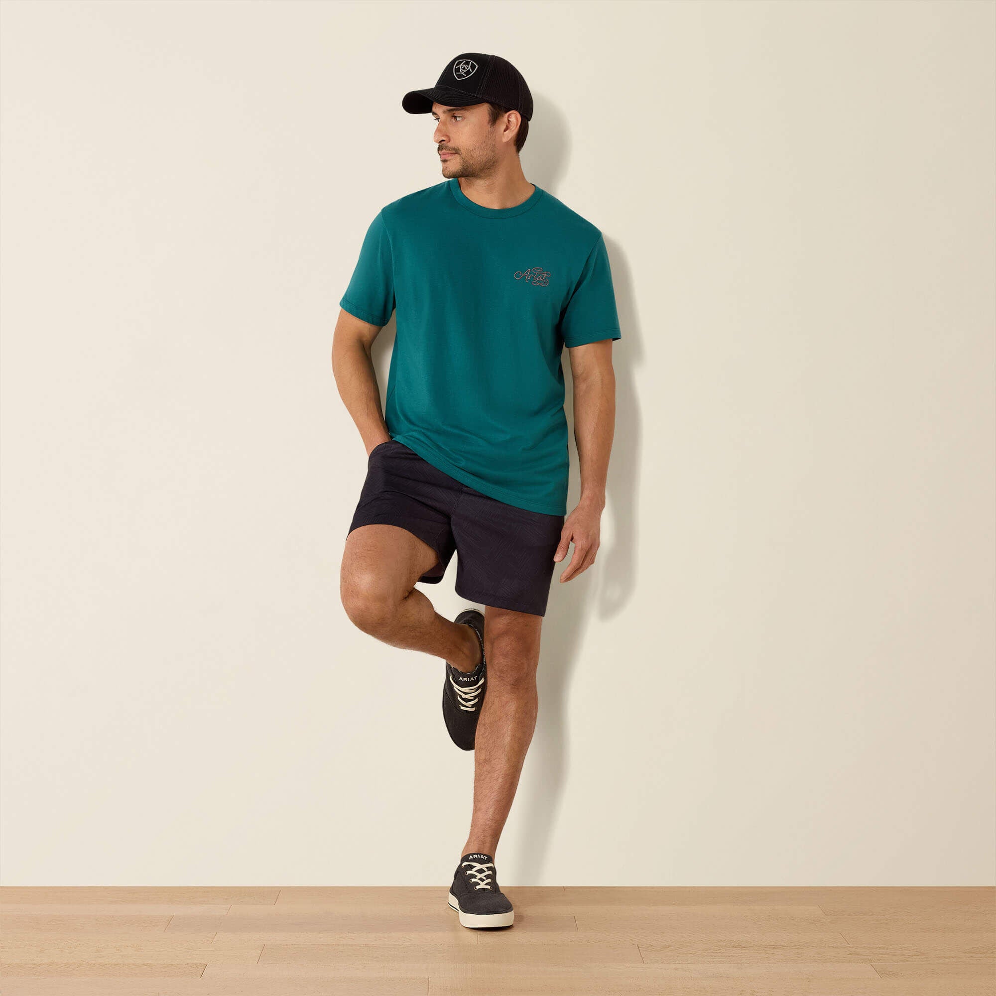 Ariat / Ariat Cattle Skull Freedom Classic Fit T-Shirt