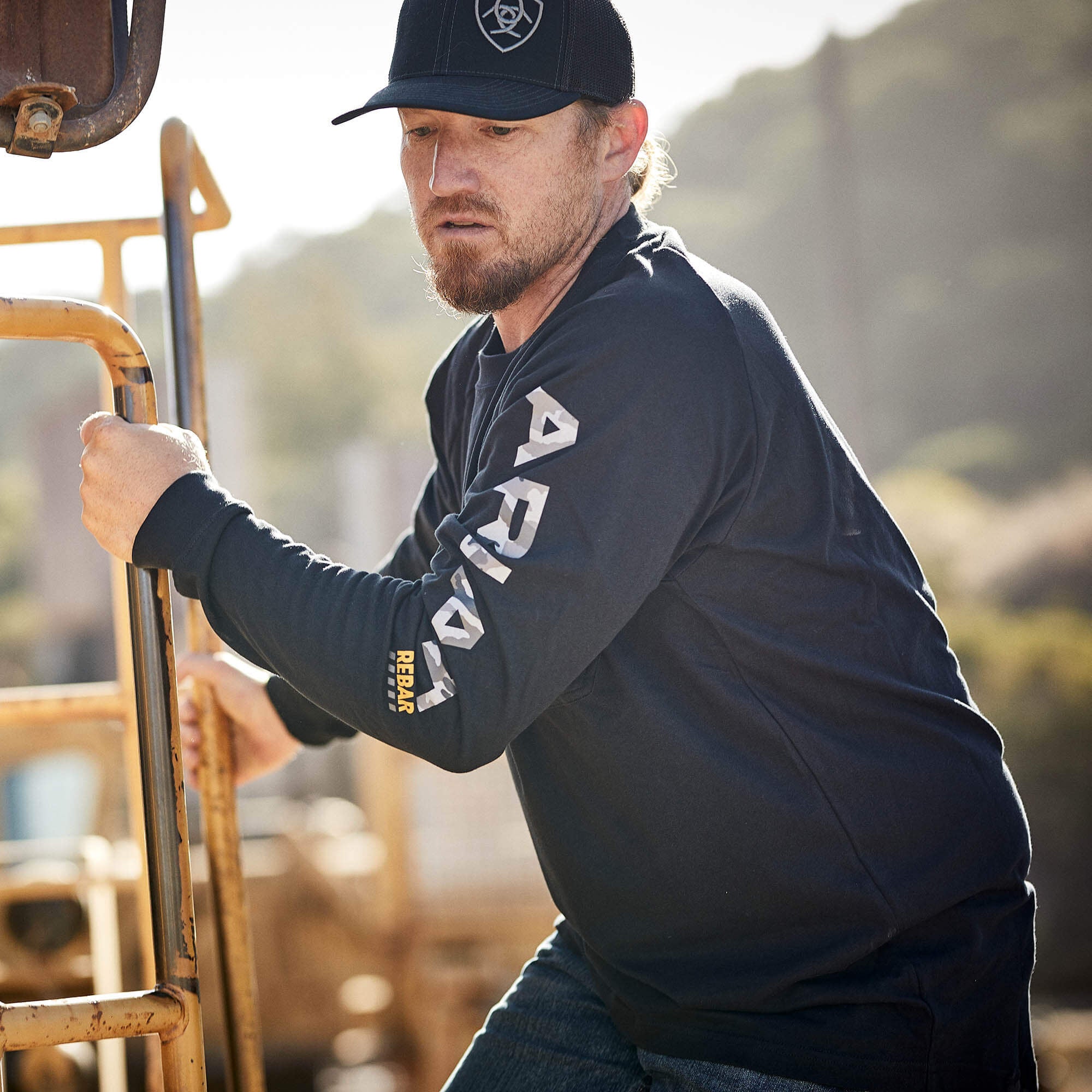 Ariat / Rebar Cotton Strong Graphic T-Shirt