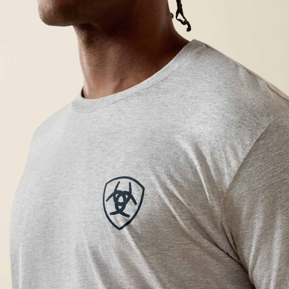 Ariat / Ariat Banner Badge T-Shirt