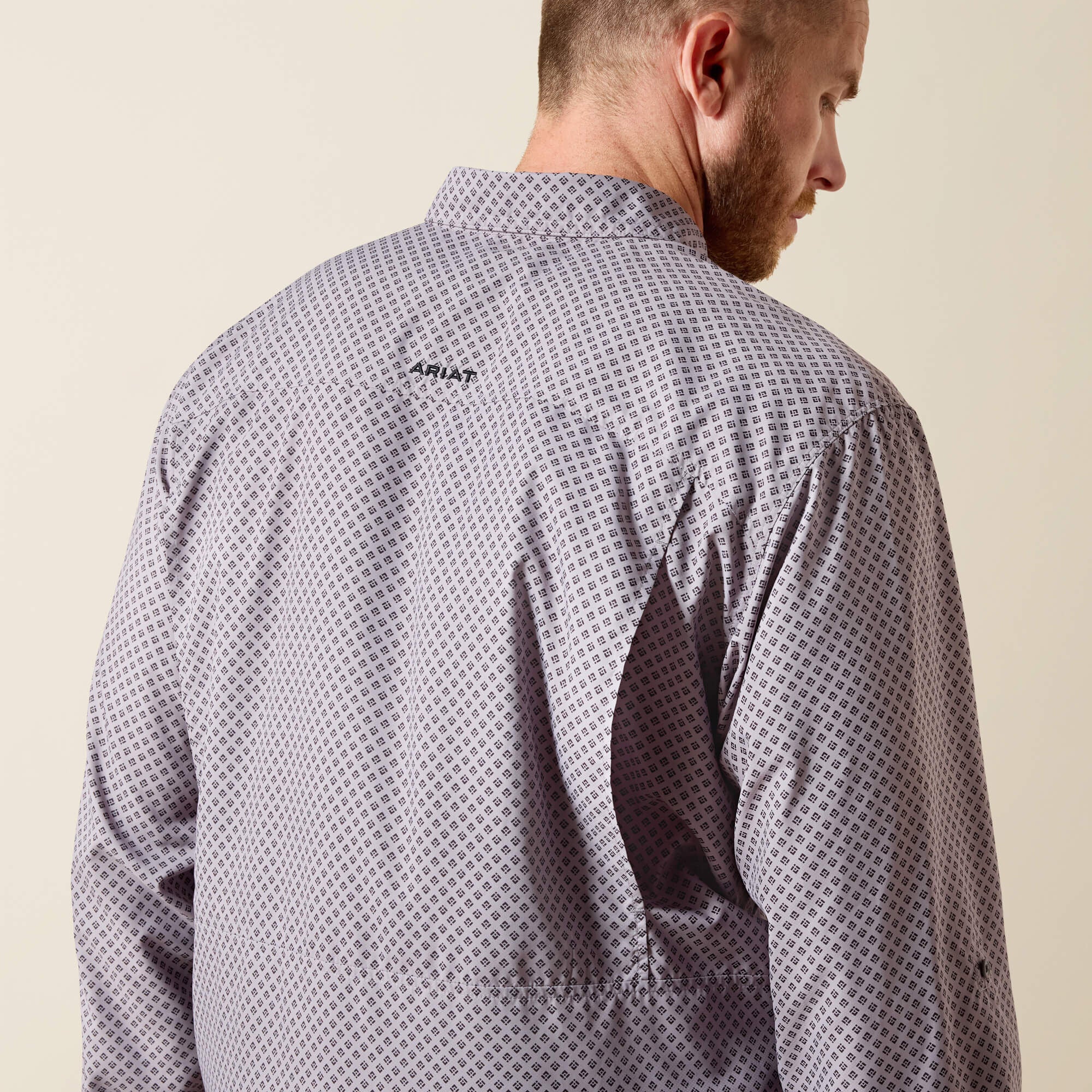 Ariat / Printed VentTEK Outbound Classic Fit Shirt