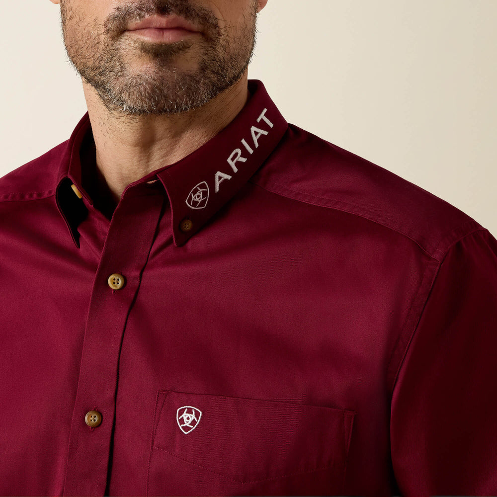 Ariat / Team Logo Twill Classic Fit Shirt