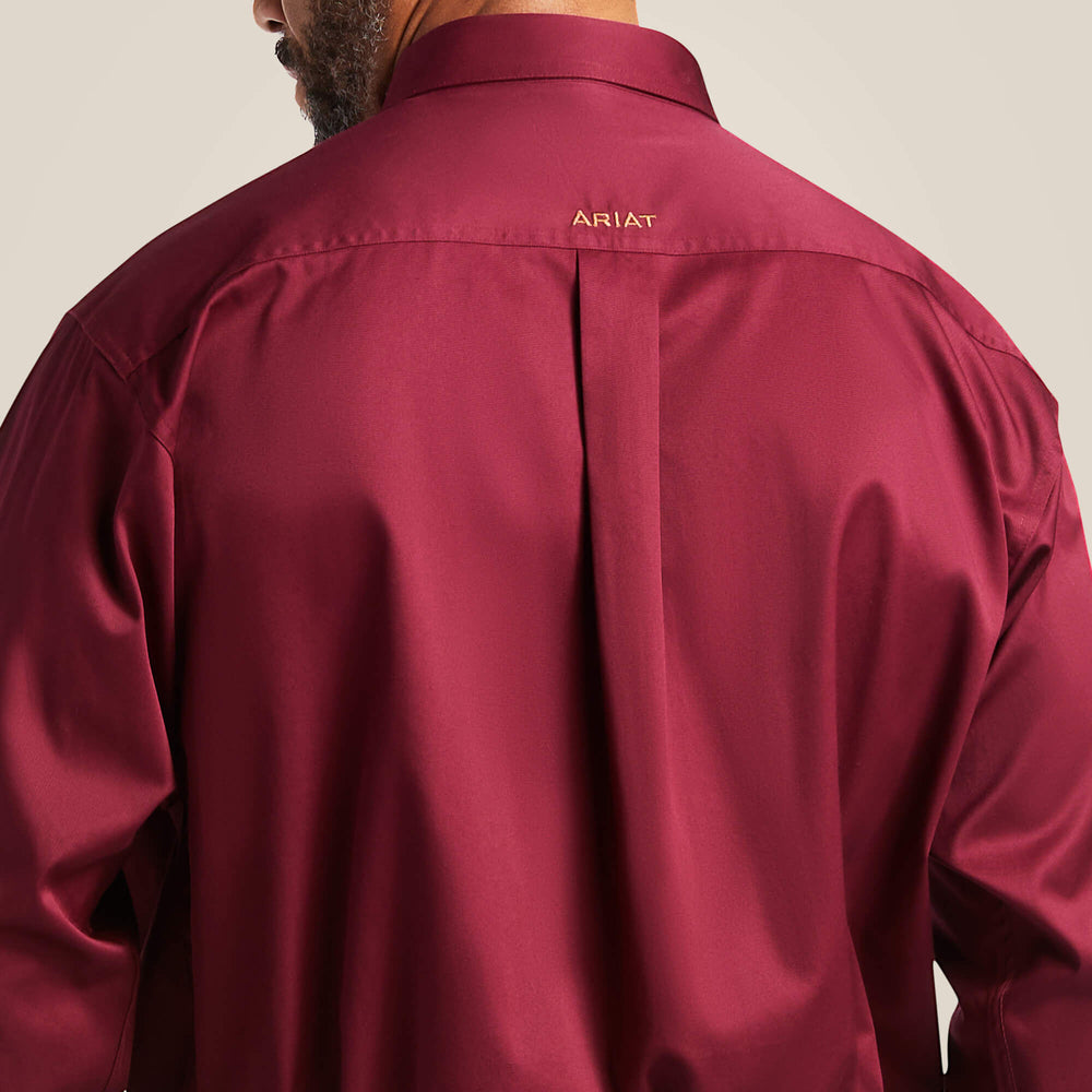 Ariat / Solid Twill Classic Fit Shirt