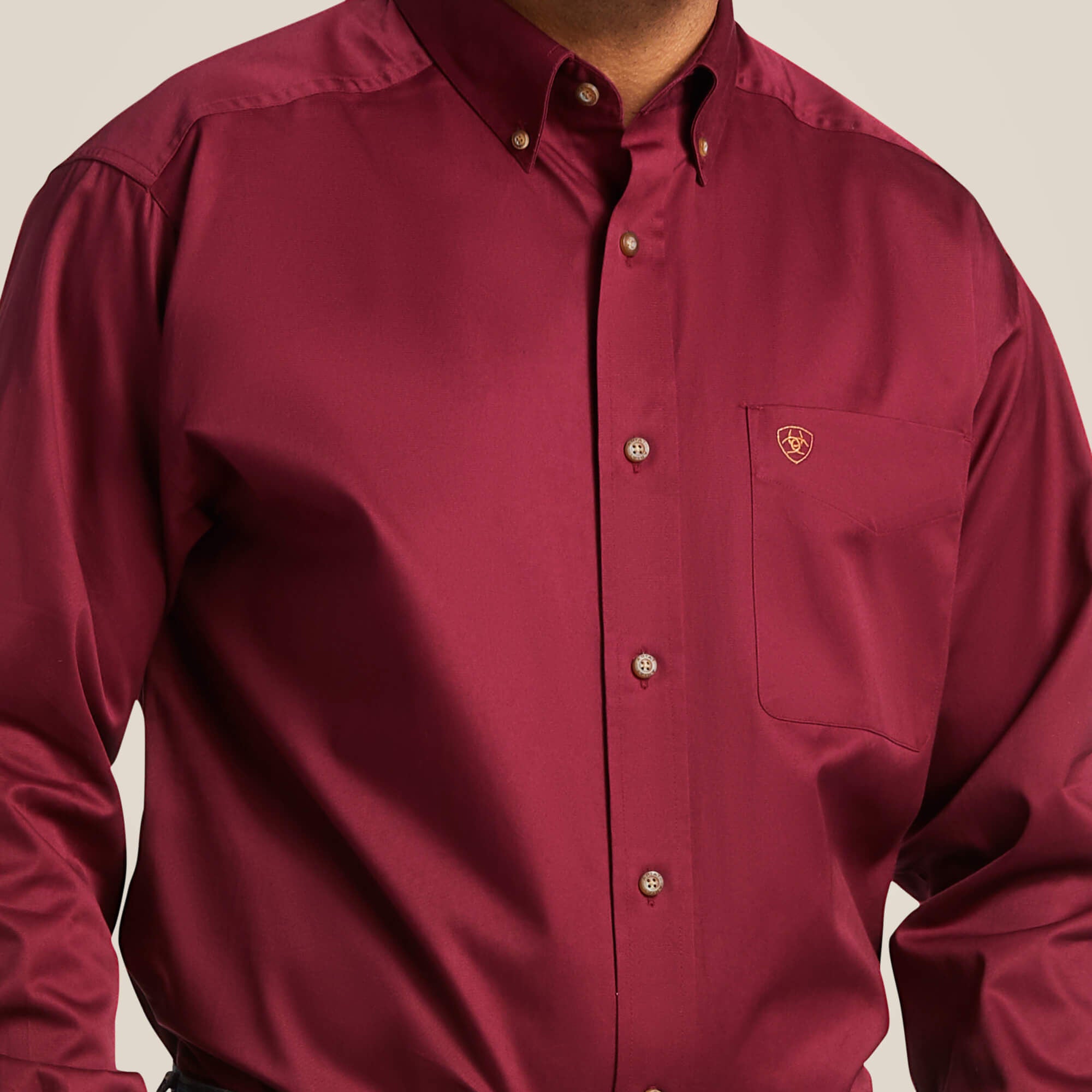 Ariat / Solid Twill Classic Fit Shirt
