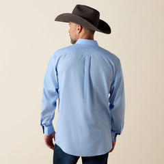 Ariat / Wrinkle Free Solid Classic Fit Shirt