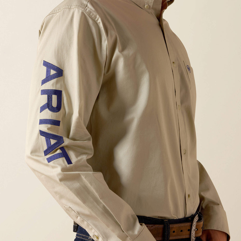 Ariat / Team Logo Lightweight Twill Classic Fit Shirt