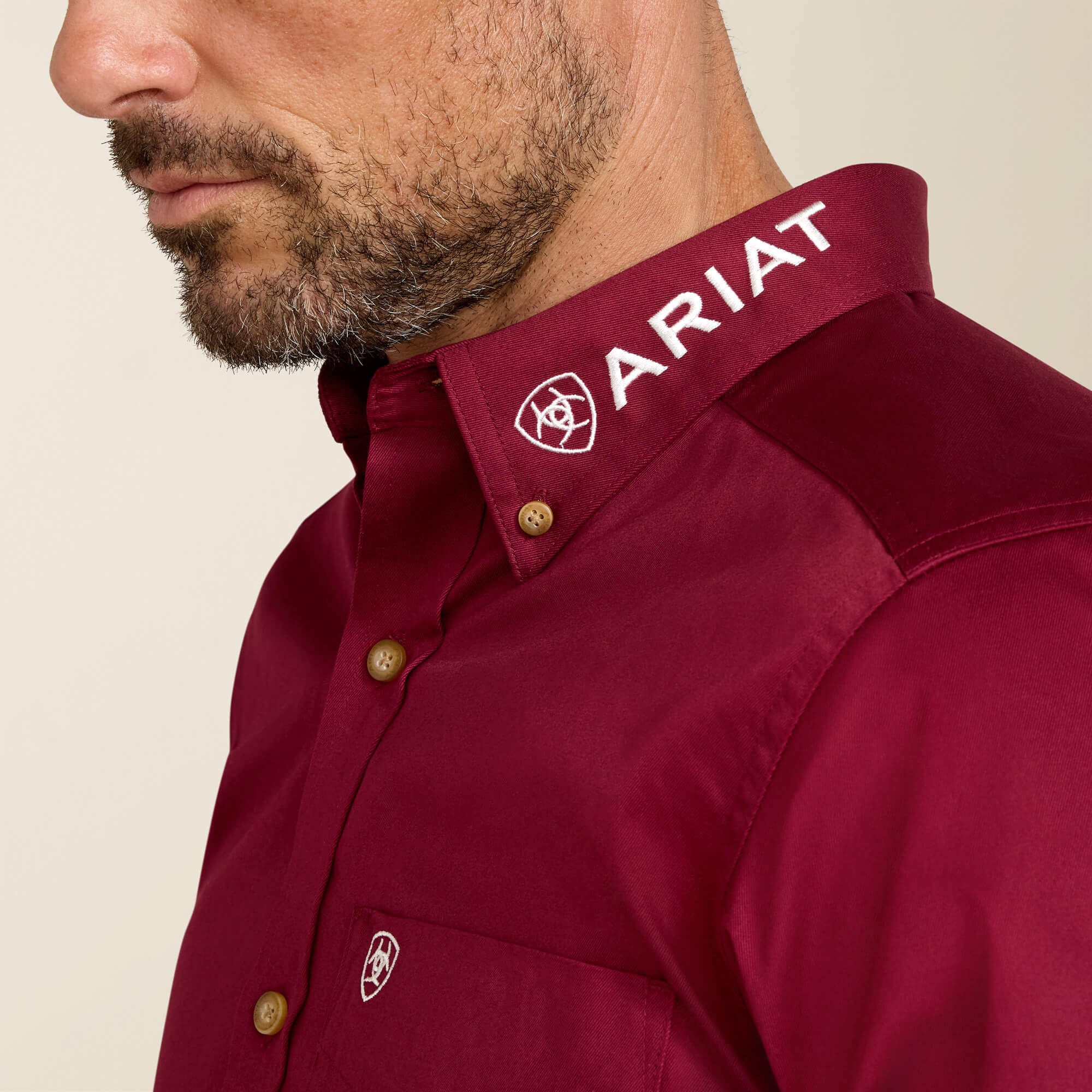Ariat / Team Logo Twill Fitted Shirt