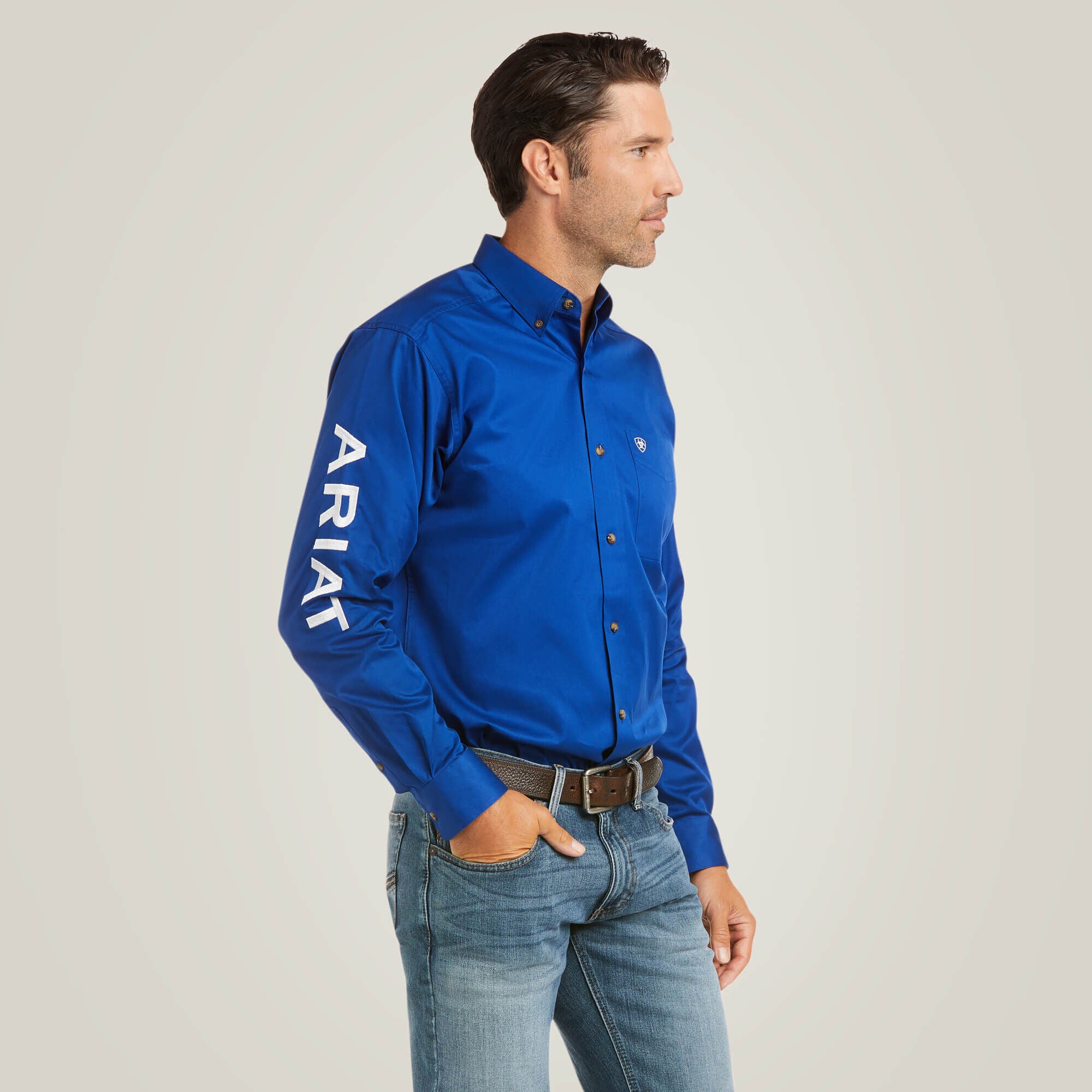 Ariat / Team Logo Twill Fitted Shirt