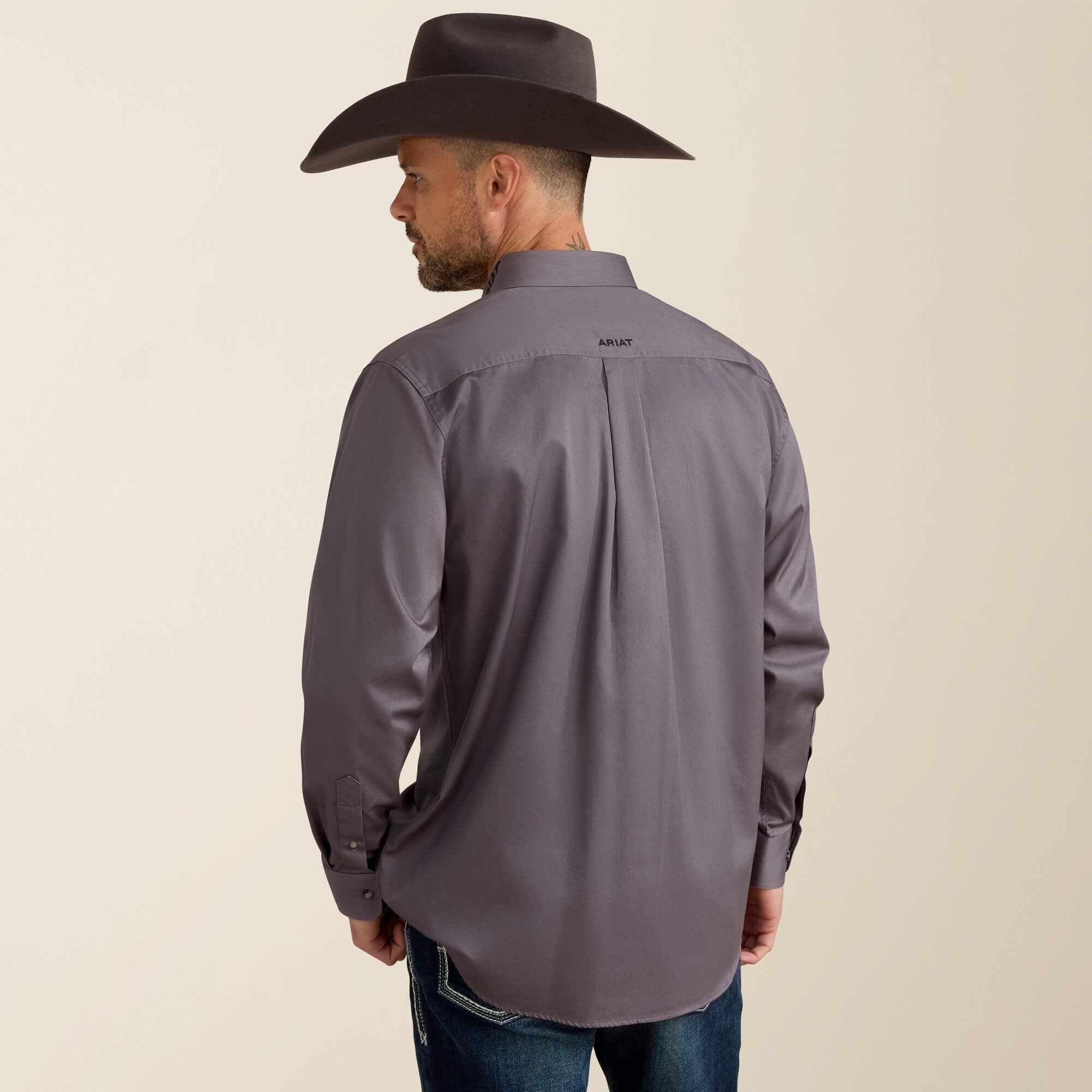 Ariat / Team Logo Twill Classic Fit Shirt