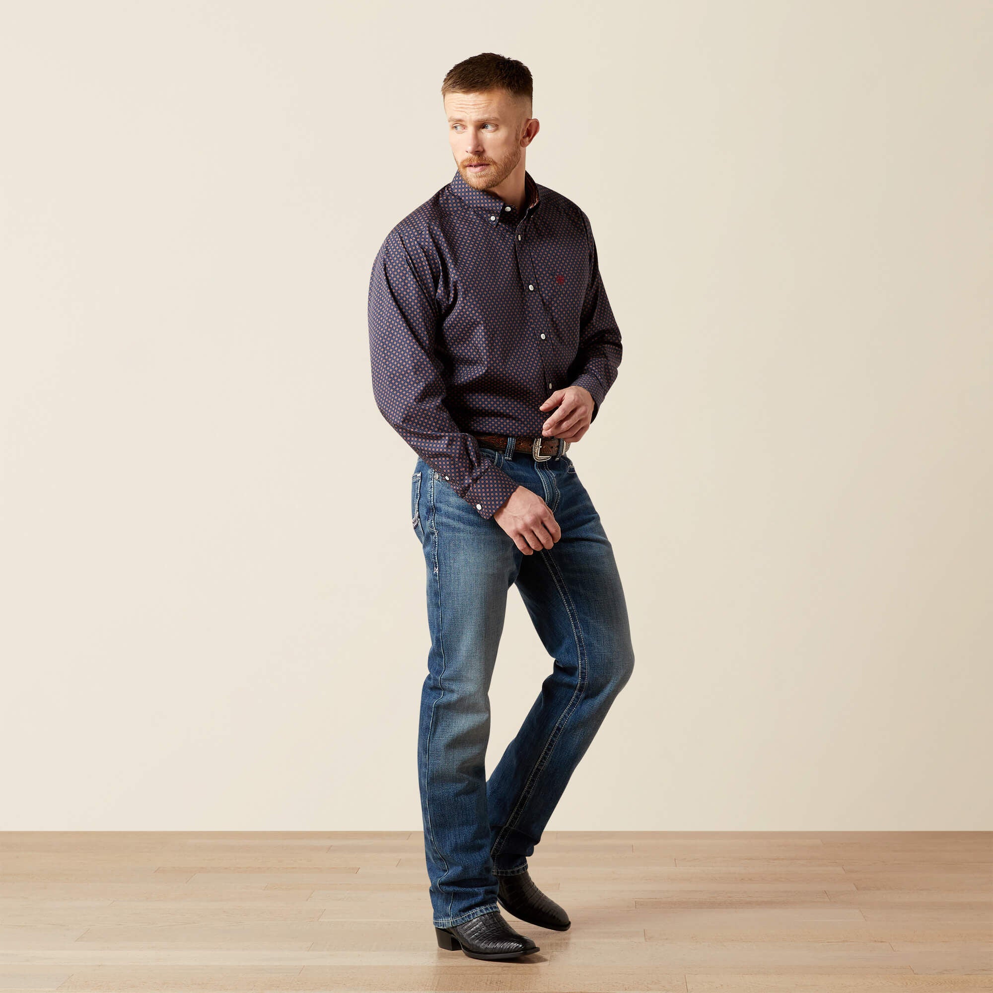 Ariat / Wrinkle Free Briggs Classic Fit Shirt