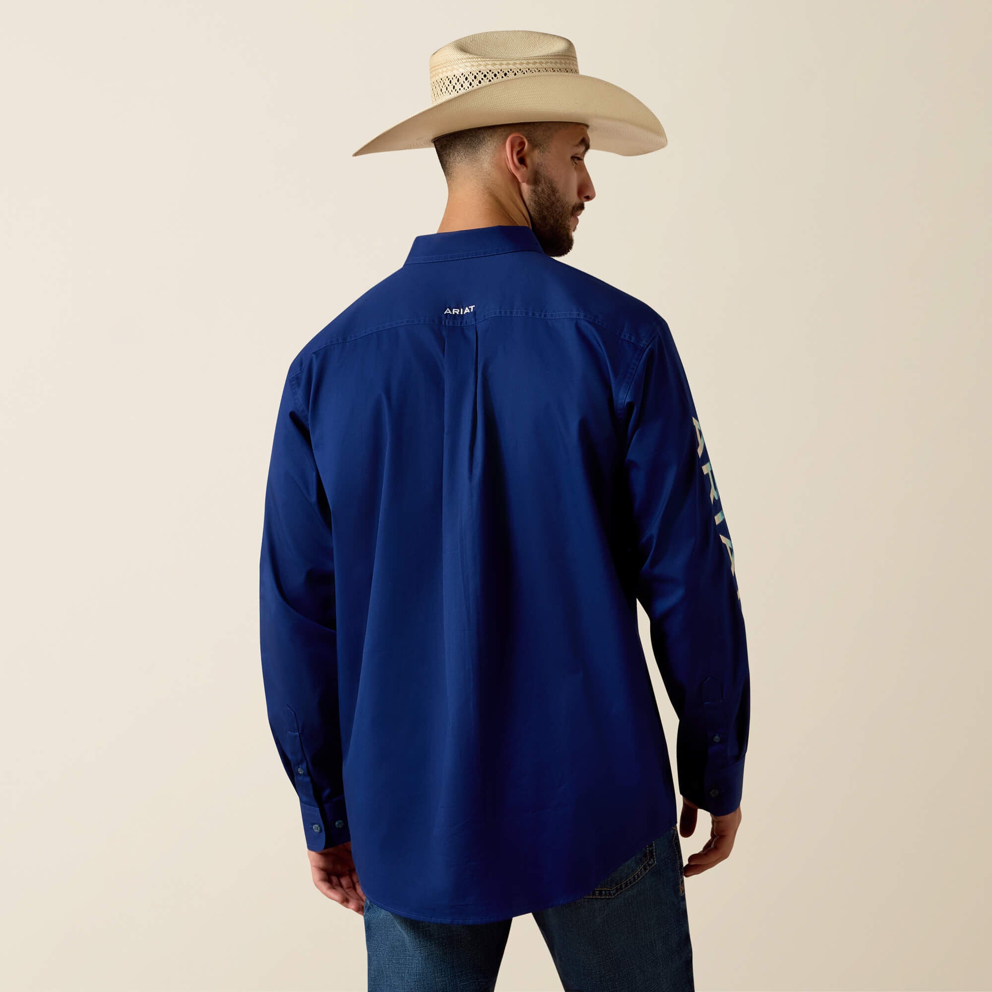 Ariat / Team Logo Lightweight Twill Classic Fit Shirt
