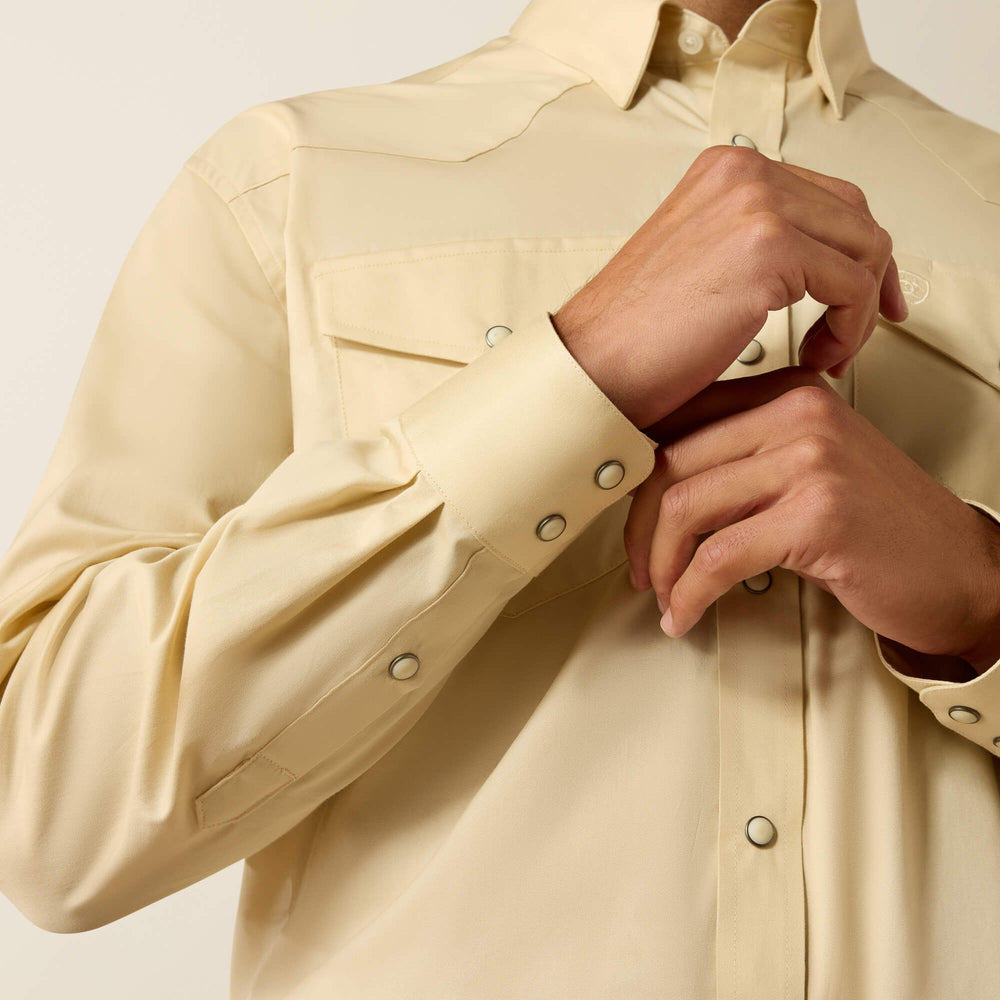 Ariat / Lightweight Twill Classic Fit Snap Shirt