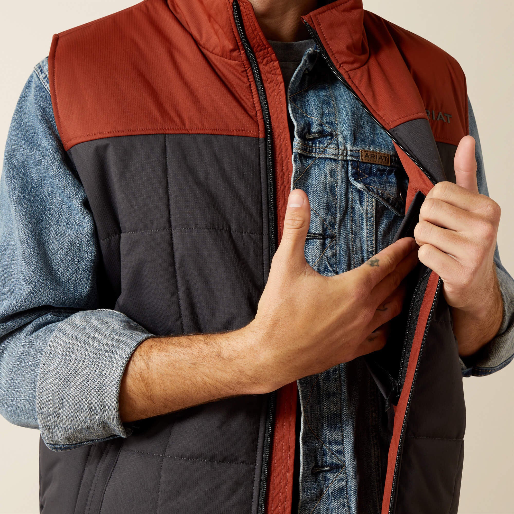 Ariat / Crius Insulated Vest