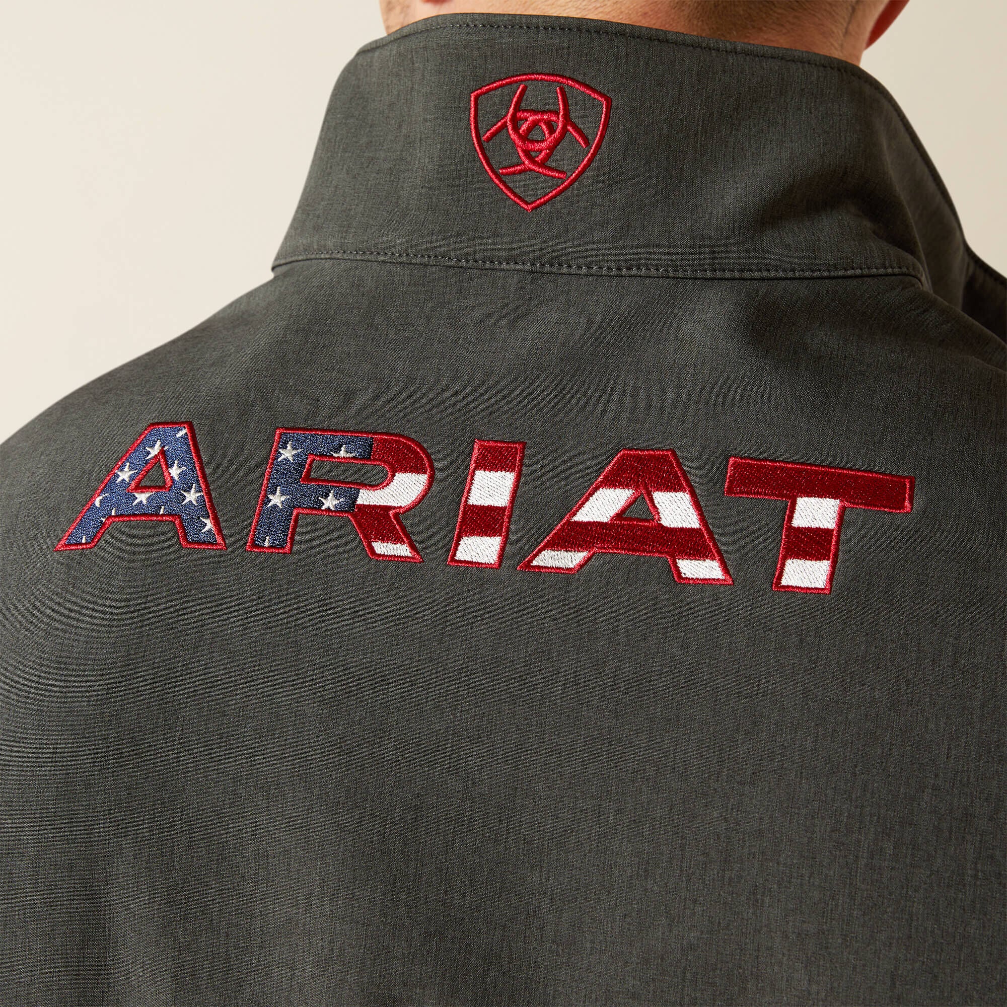 Ariat / Logo Softshell Vest