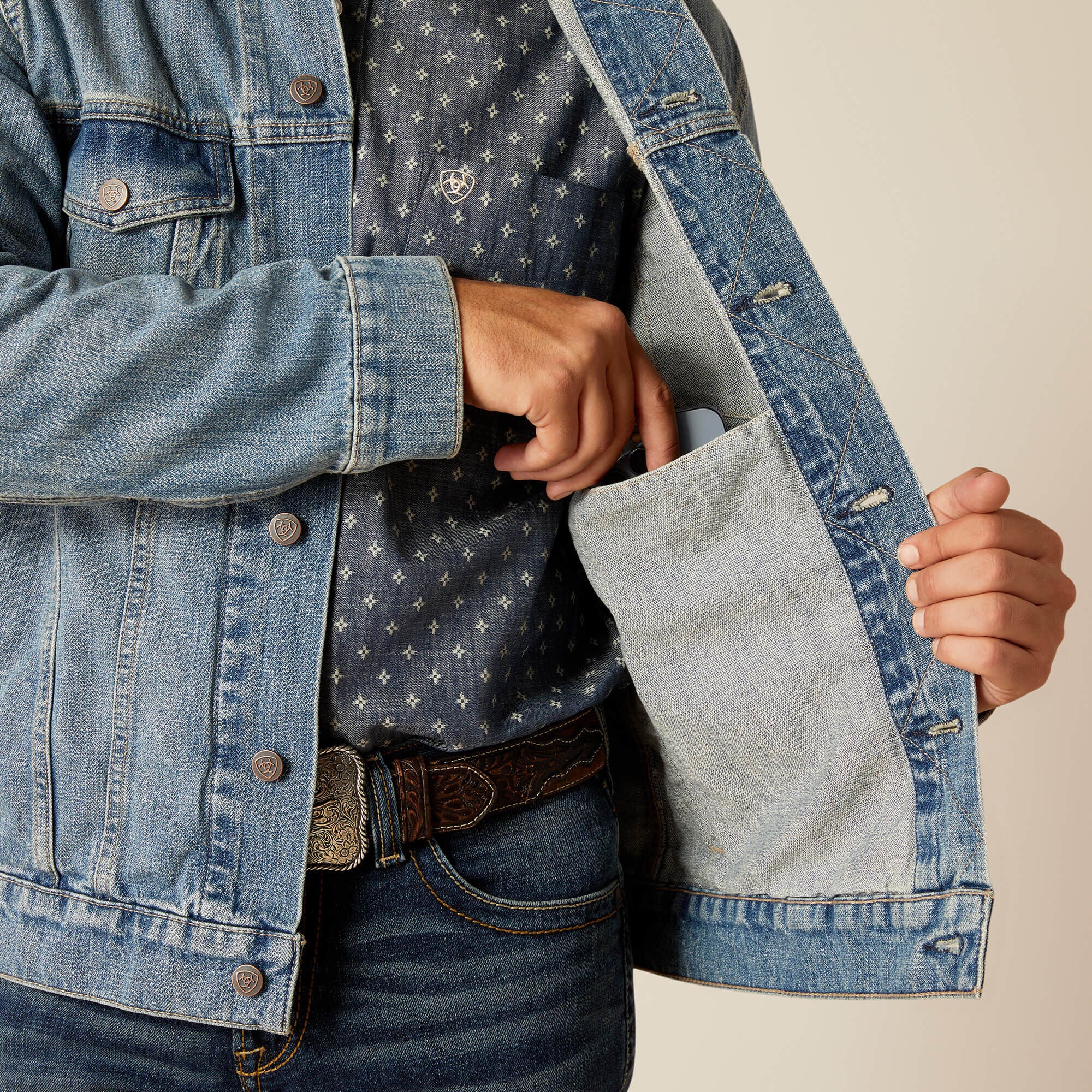 Ariat / Denim Trucker Jacket
