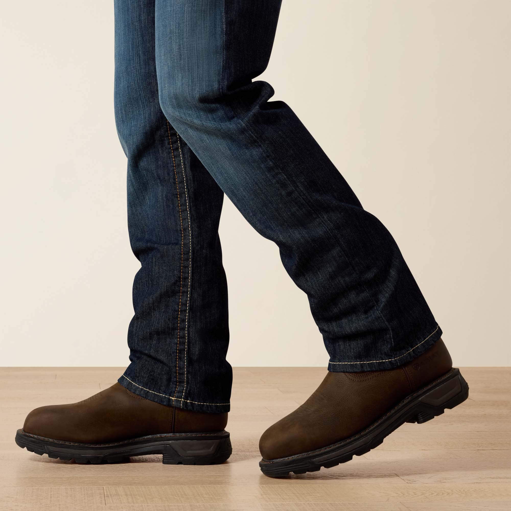 Ariat / FR M5 Straight DuraLight Stretch Basic Straight Leg Jean