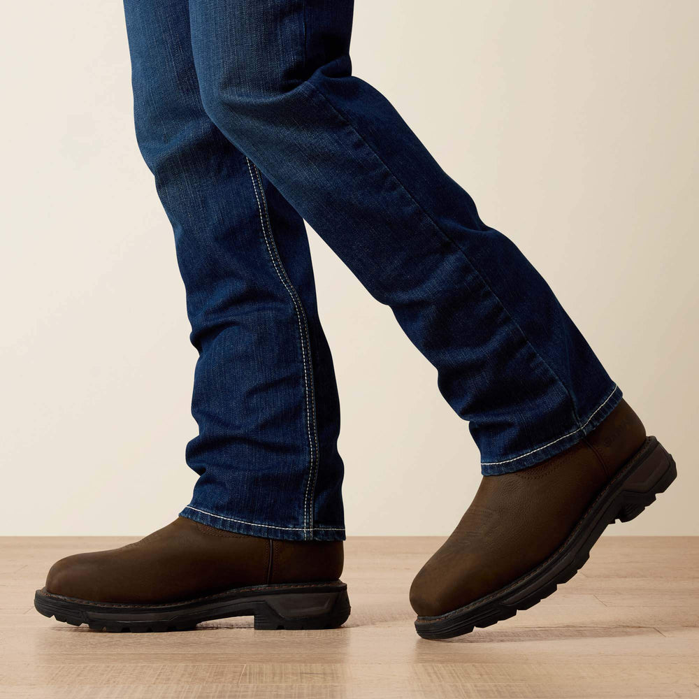 Ariat / FR M4 Relaxed DuraStretch Lineup Stackable Straight Leg Jean