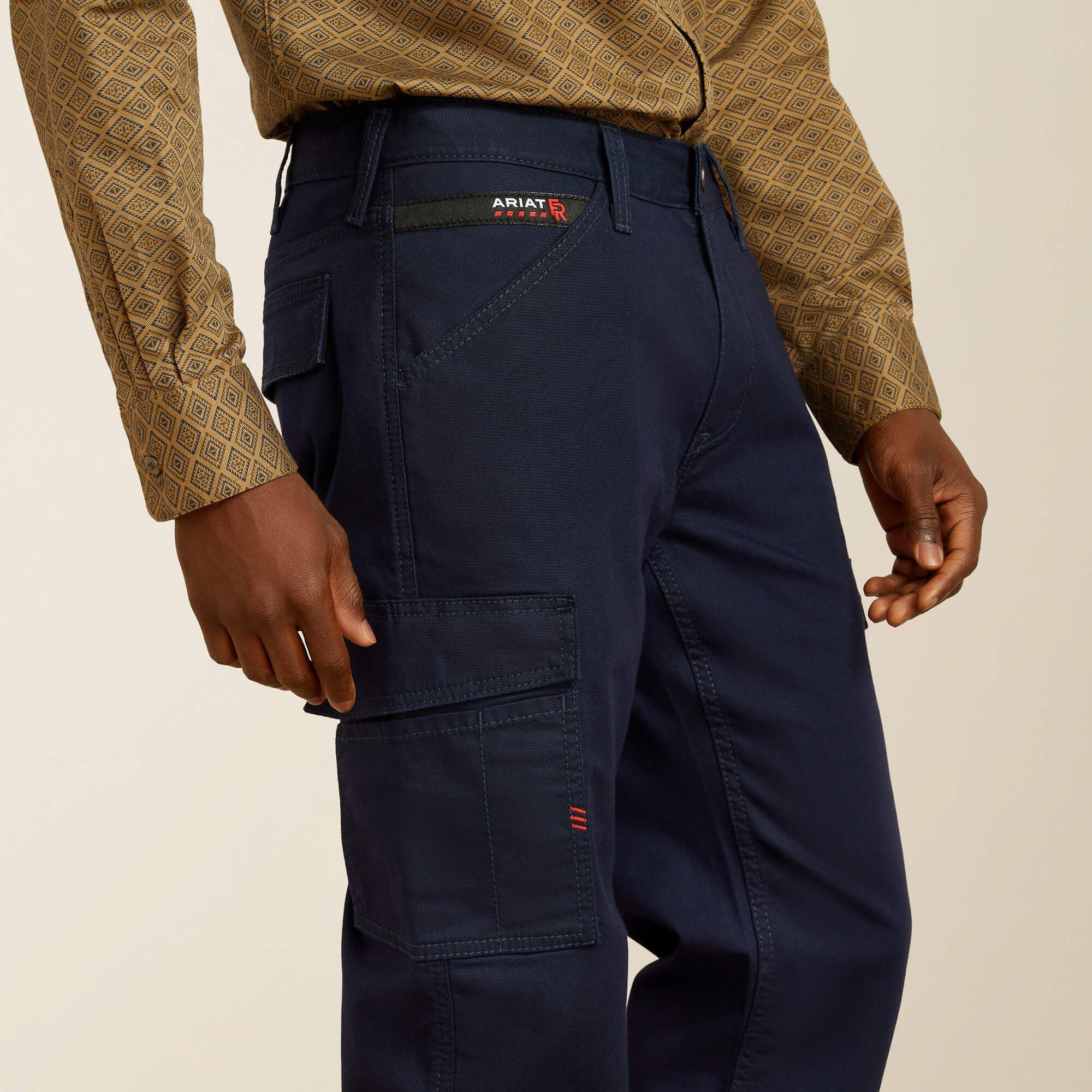 Ariat / FR M4 Relaxed Lightweight Cargo DuraStretch Straight Leg Pants