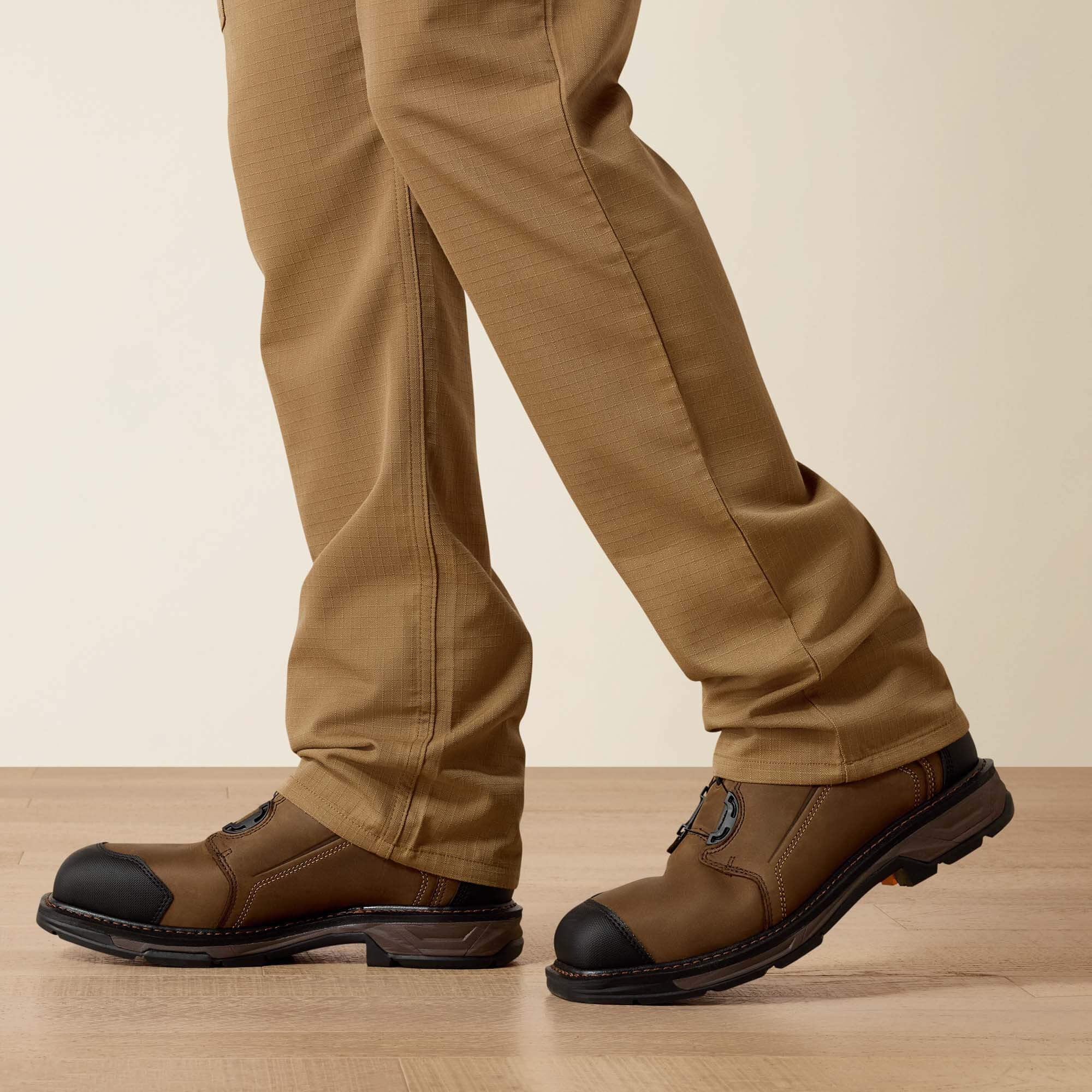 Ariat / FR M4 Relaxed Crossfire Straight Pant