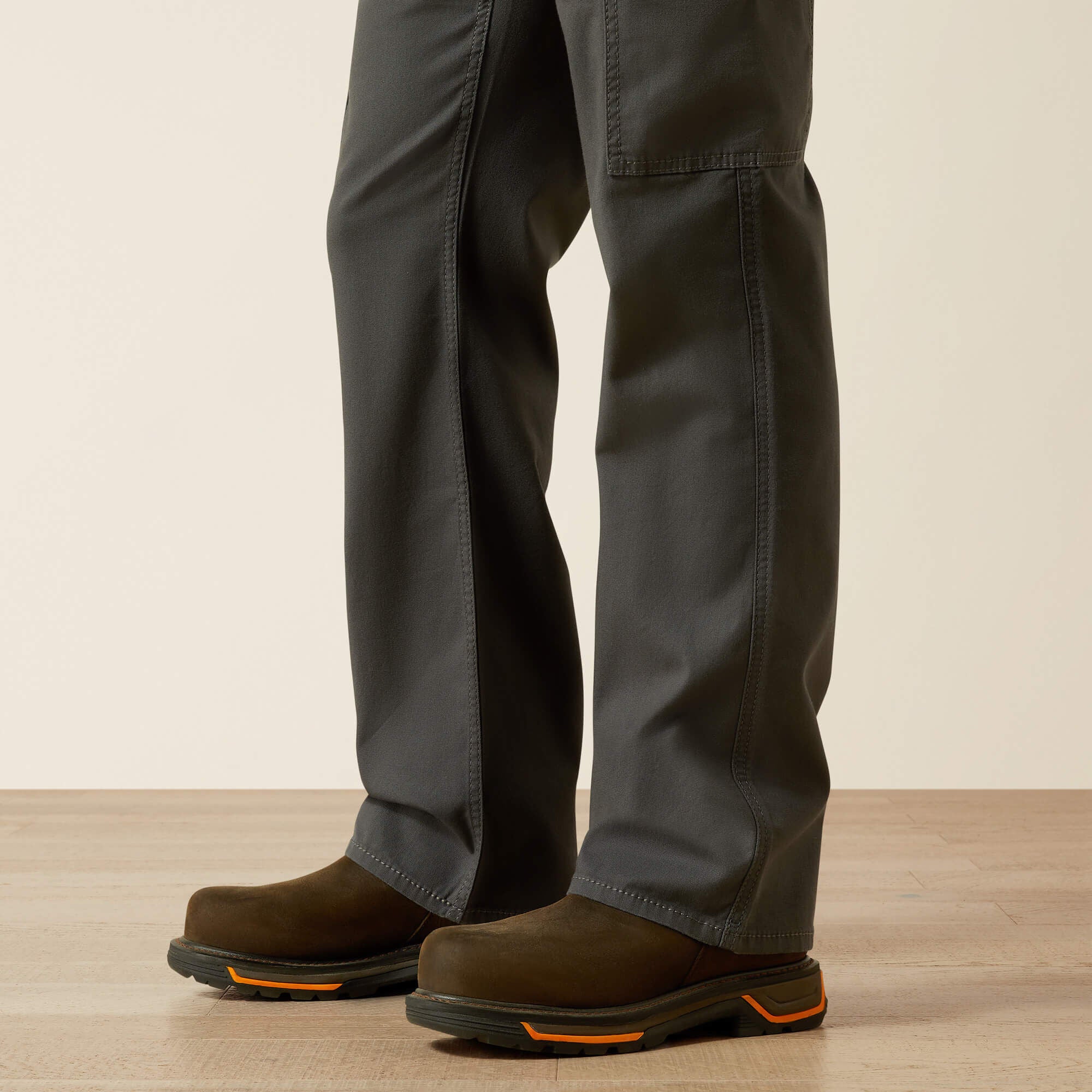 Ariat / FR M4 Relaxed Lightweight Cargo DuraStretch Straight Leg Pants