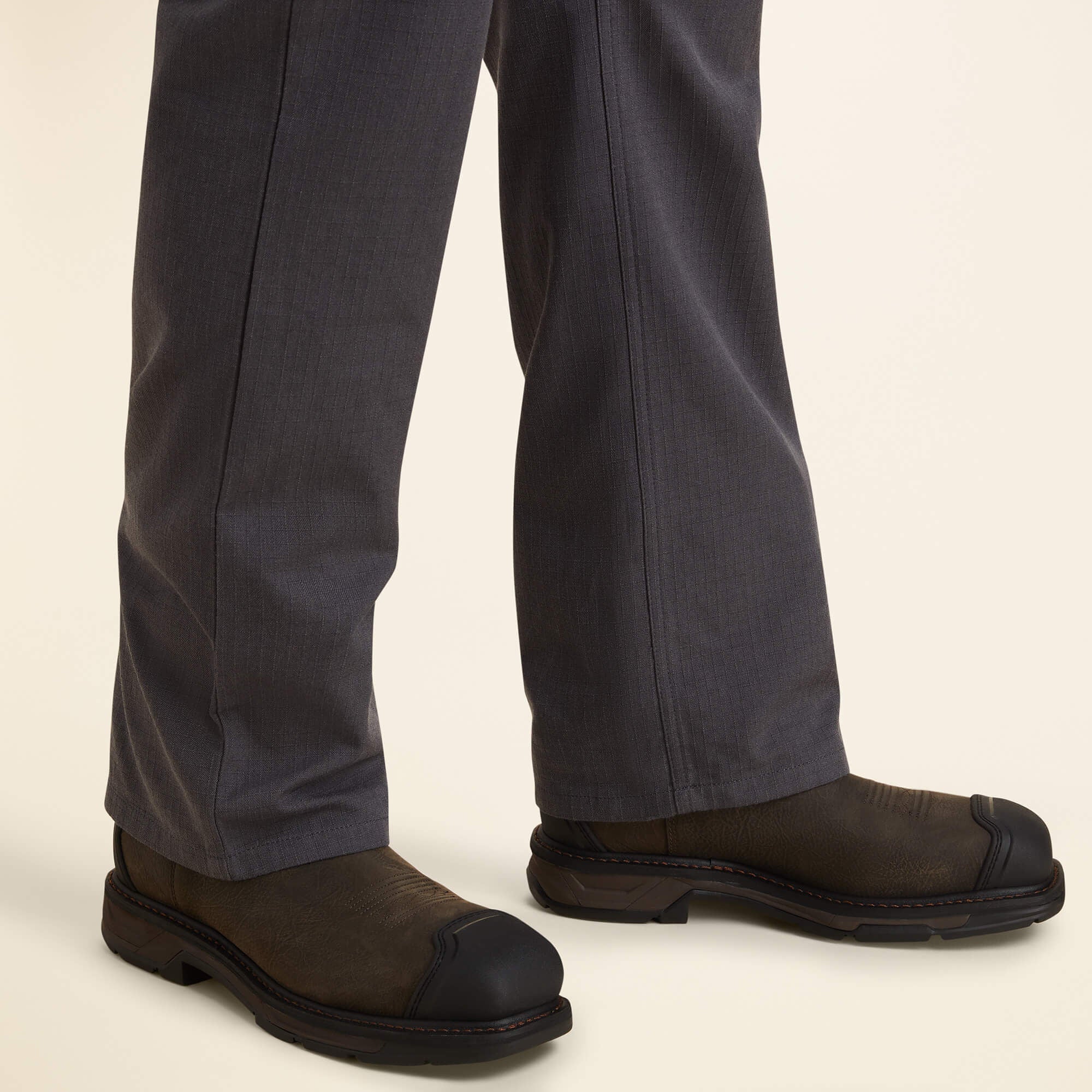 Ariat / FR M4 Relaxed Crossfire Straight Pant