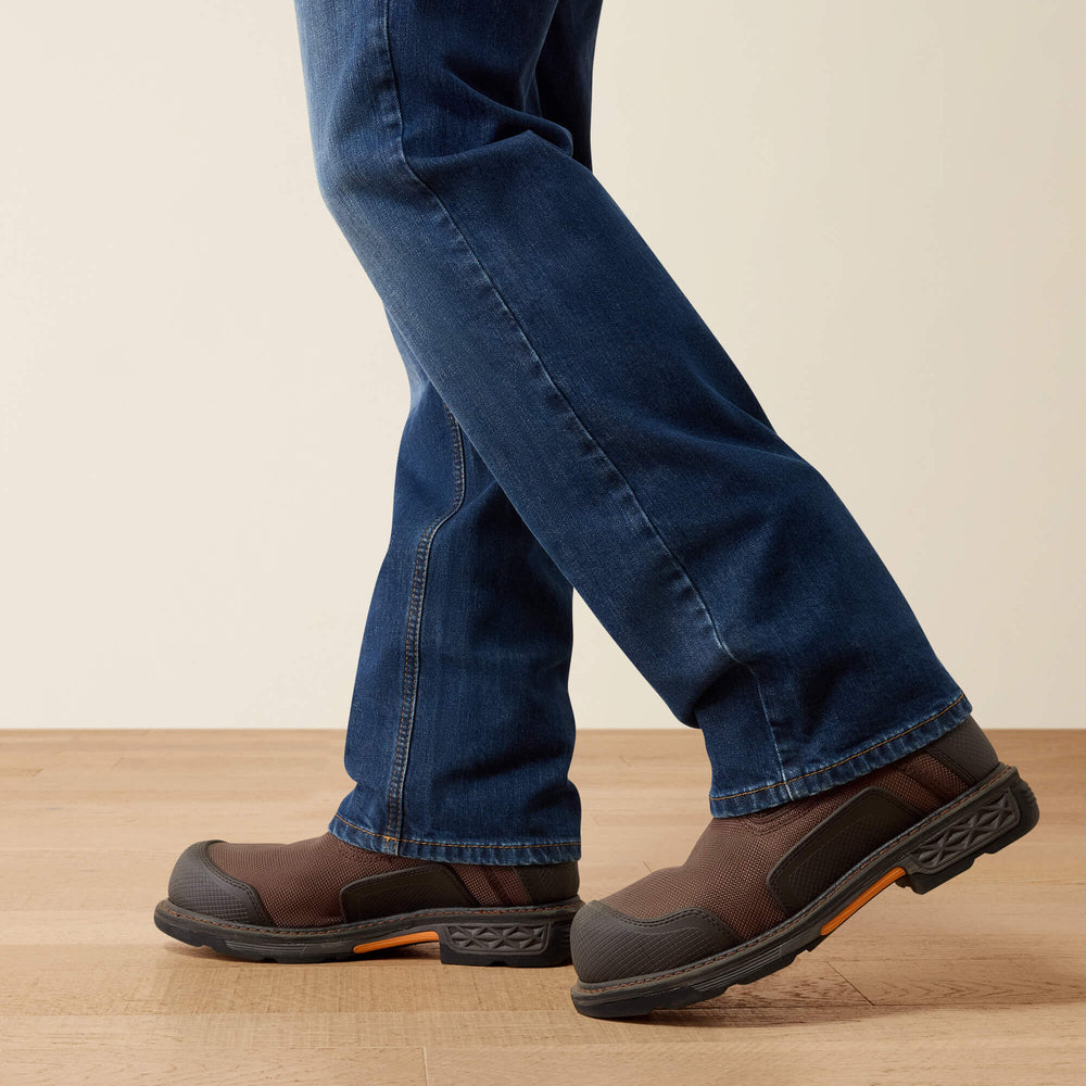 Ariat / FR M5 Straight Lightweight DuraStretch Straight Leg Jeans