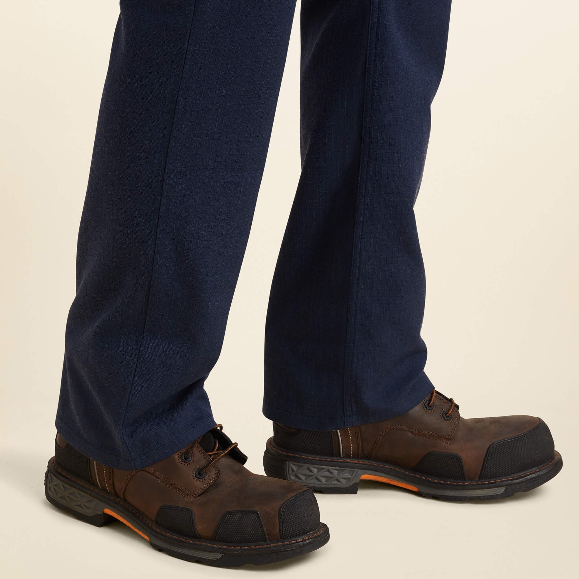 Ariat / FR M4 Relaxed Crossfire Straight Pant