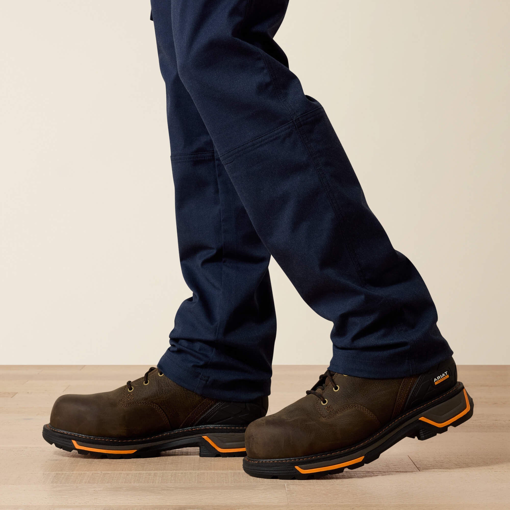 Ariat / FR M7 Slim DuraStretch Duralight Twill Straight Pant